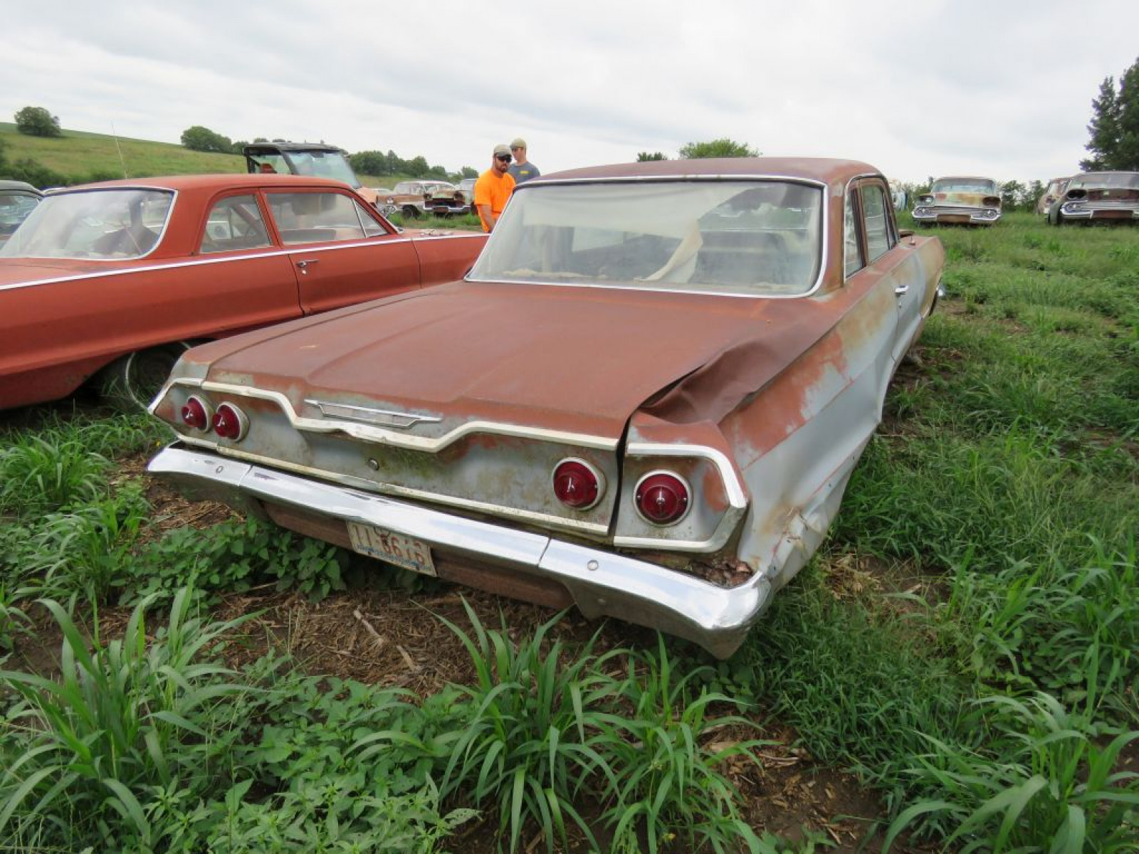 1963 Chevrolet Bel Air 2dr Sedan - Image 5