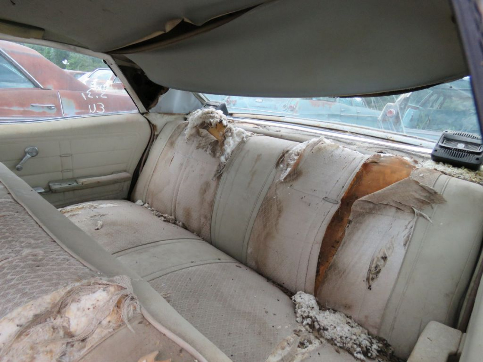 1966 Chevrolet Impala 4dr HT - Image 10