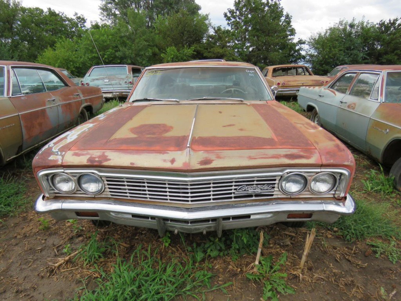 1966 Chevrolet Impala 4dr HT - Image 2