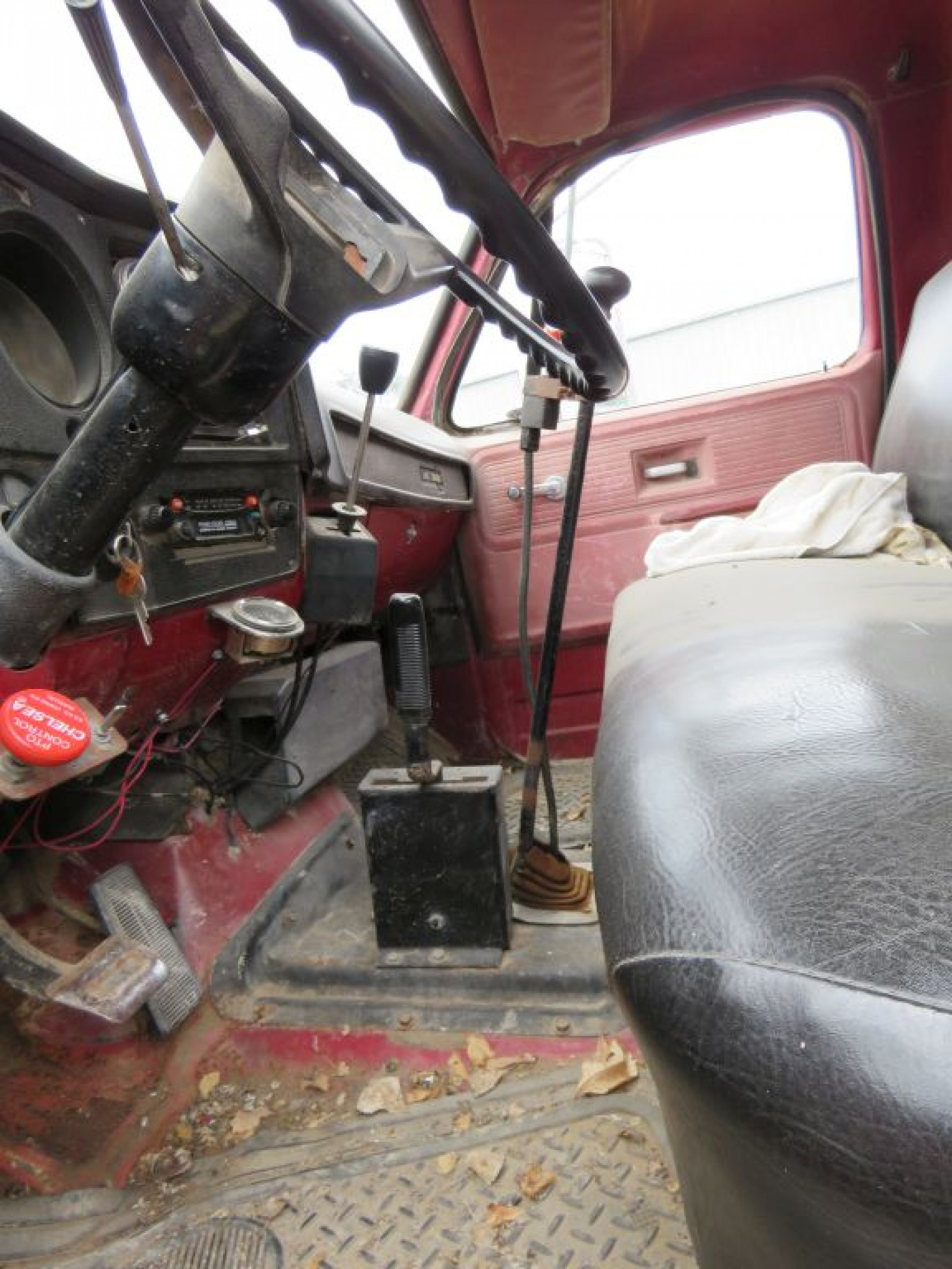 Chevrolet Dump Truck - Image 7