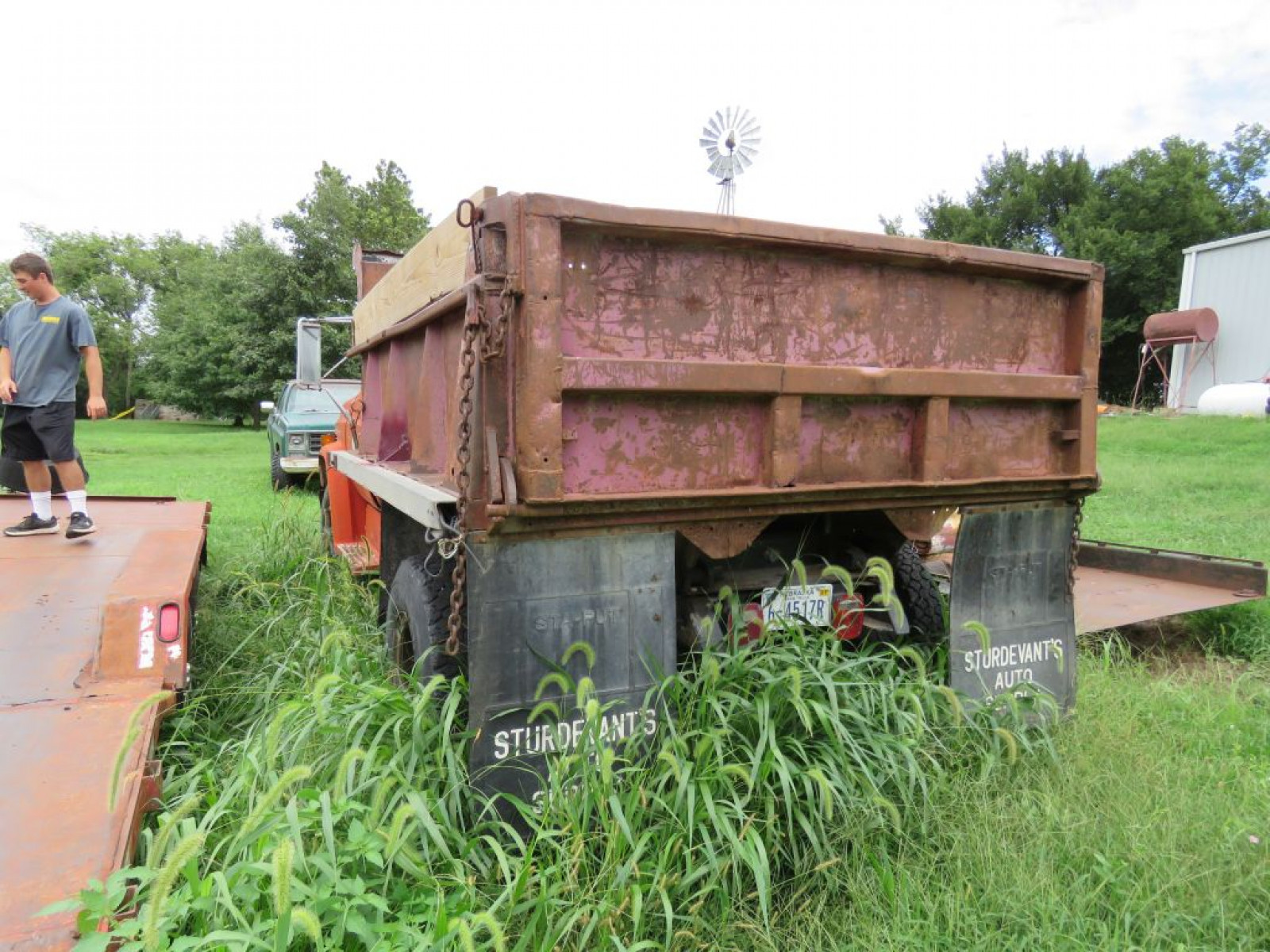 Chevrolet Dump Truck - Image 8
