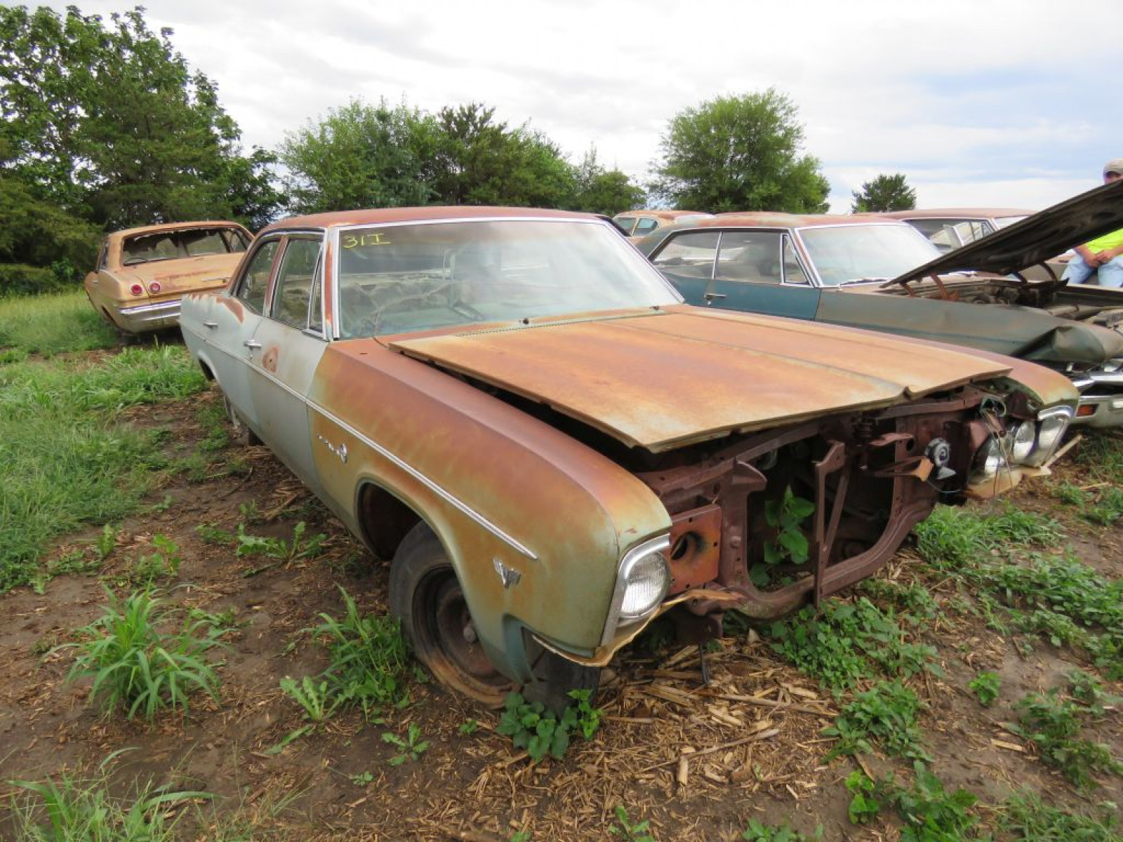 1966 Chevrolet Impala 4dr Sedan - Image 3