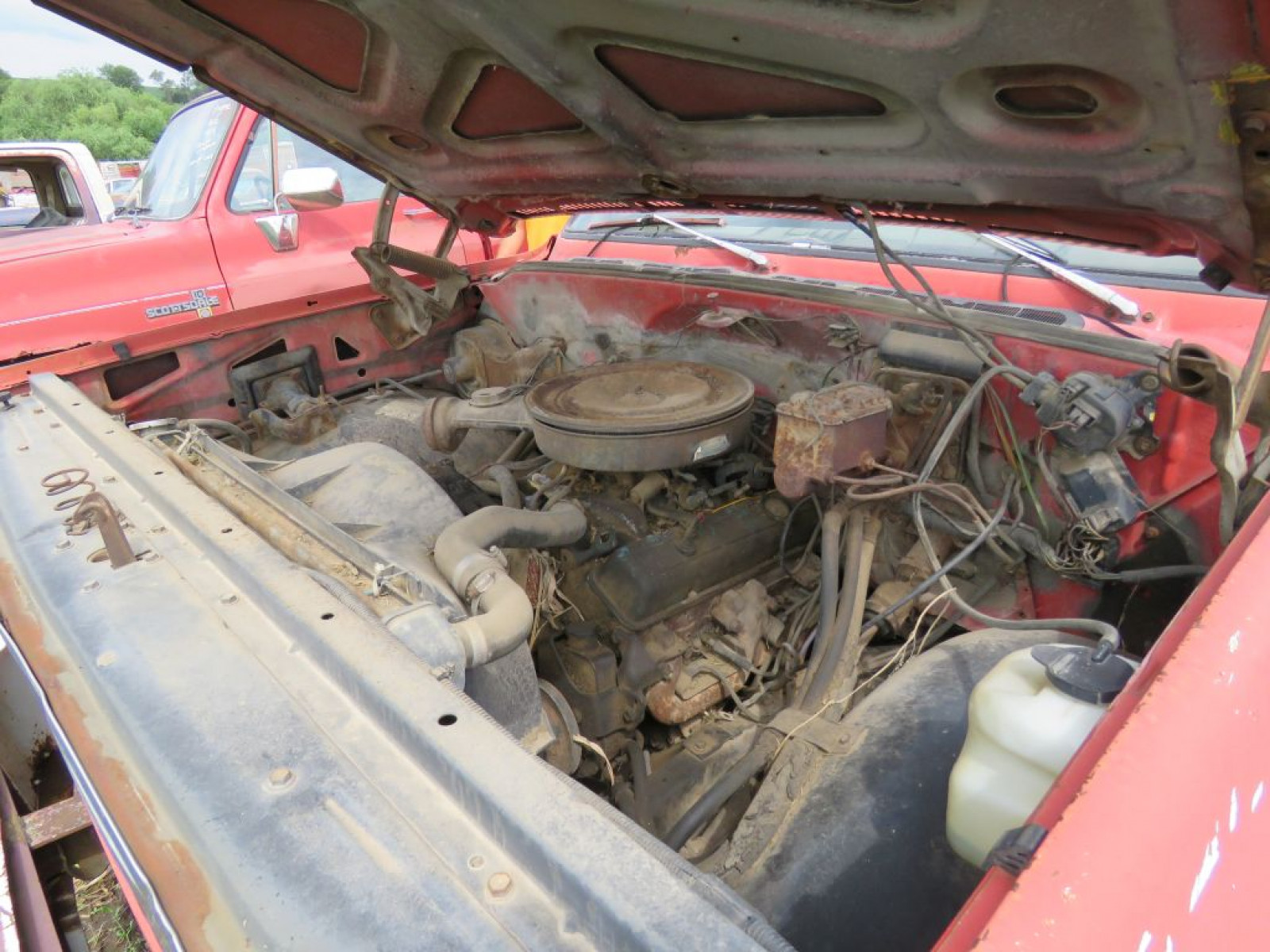 1978 Chevrolet 1 ton Tow Truck with Boom - Image 12