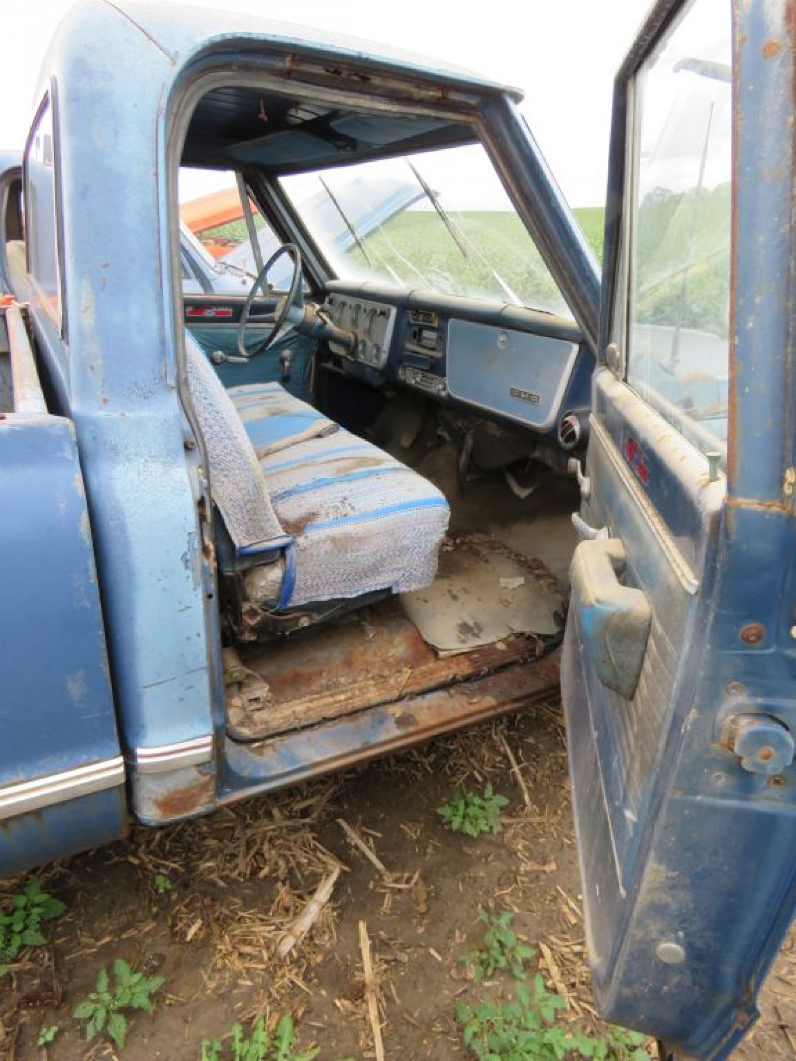 1968 GMC 1/2 TON Pickup - Image 3
