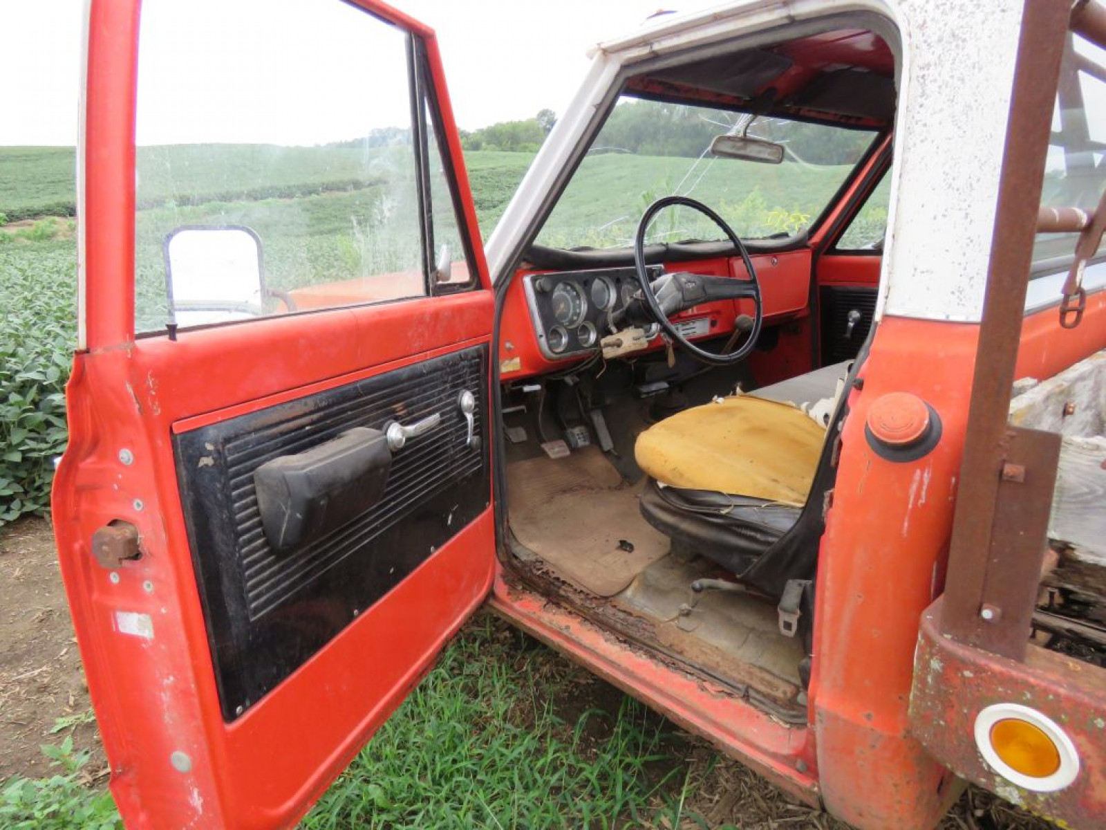 1971 Chevrolet Custom C30 1 ton Pickup - Image 5