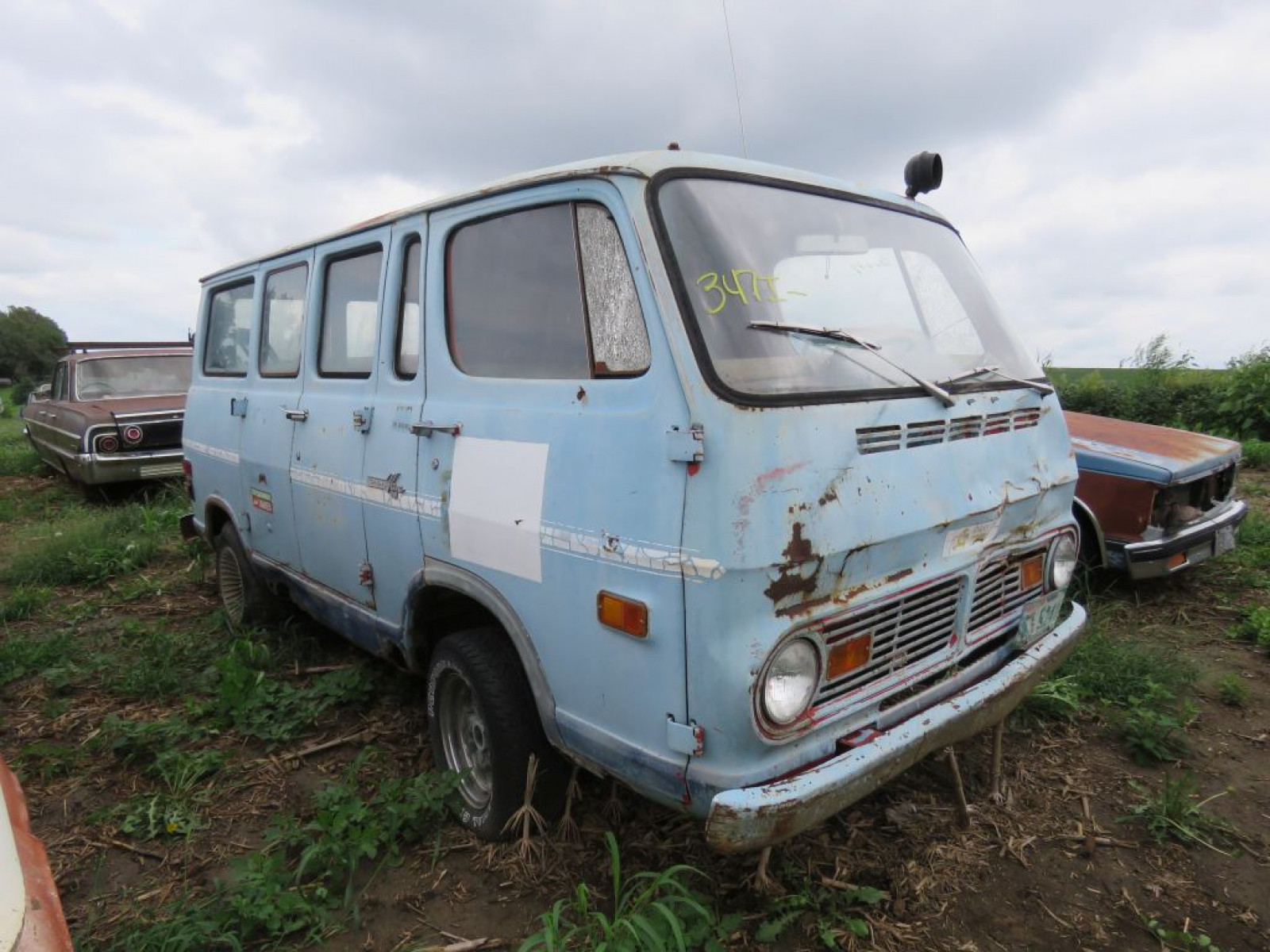 1969 Chevrolet 92 Van - Image 1