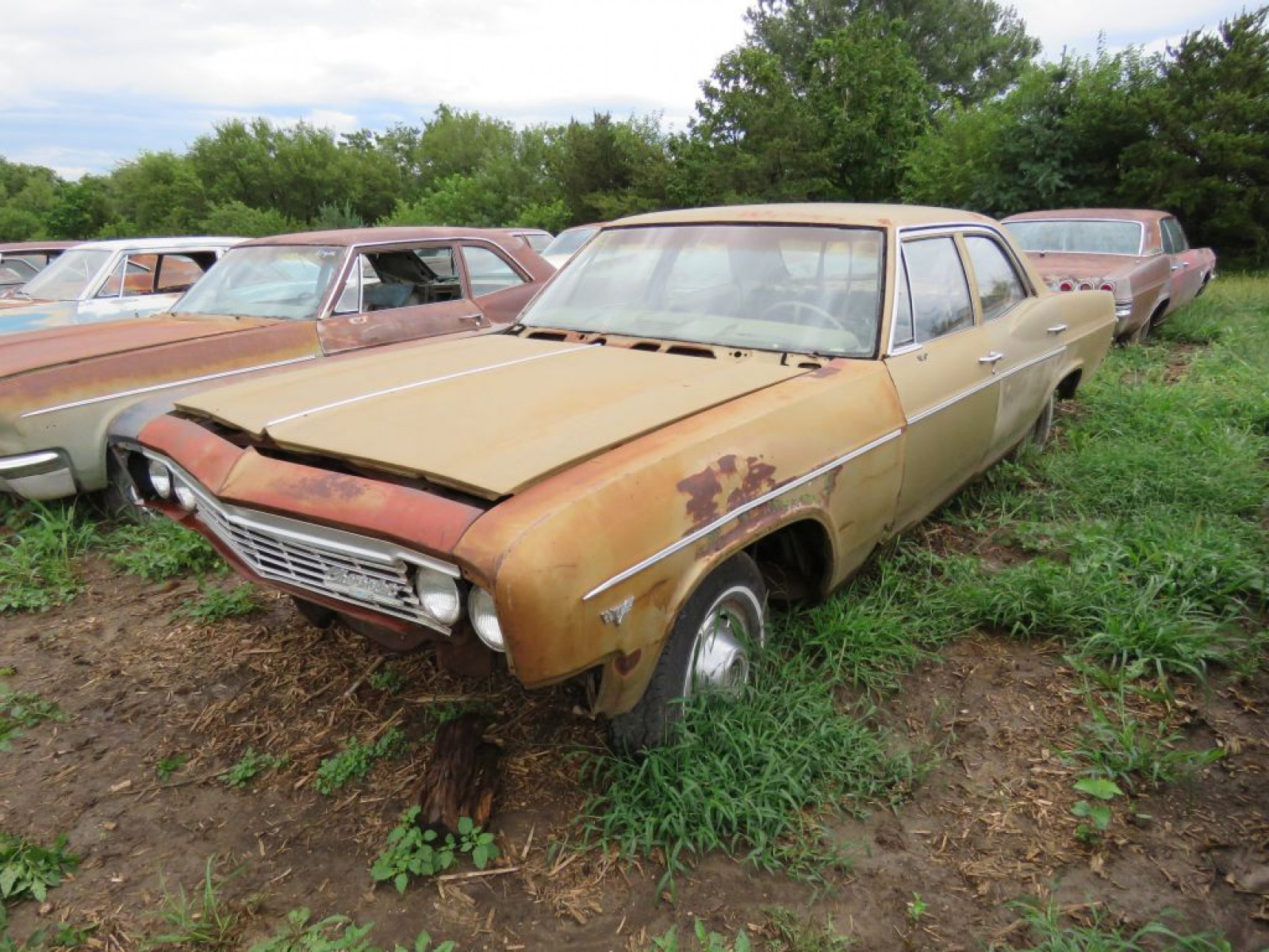 1966 Chevrolet Impala 4dr Sedan - Image 1