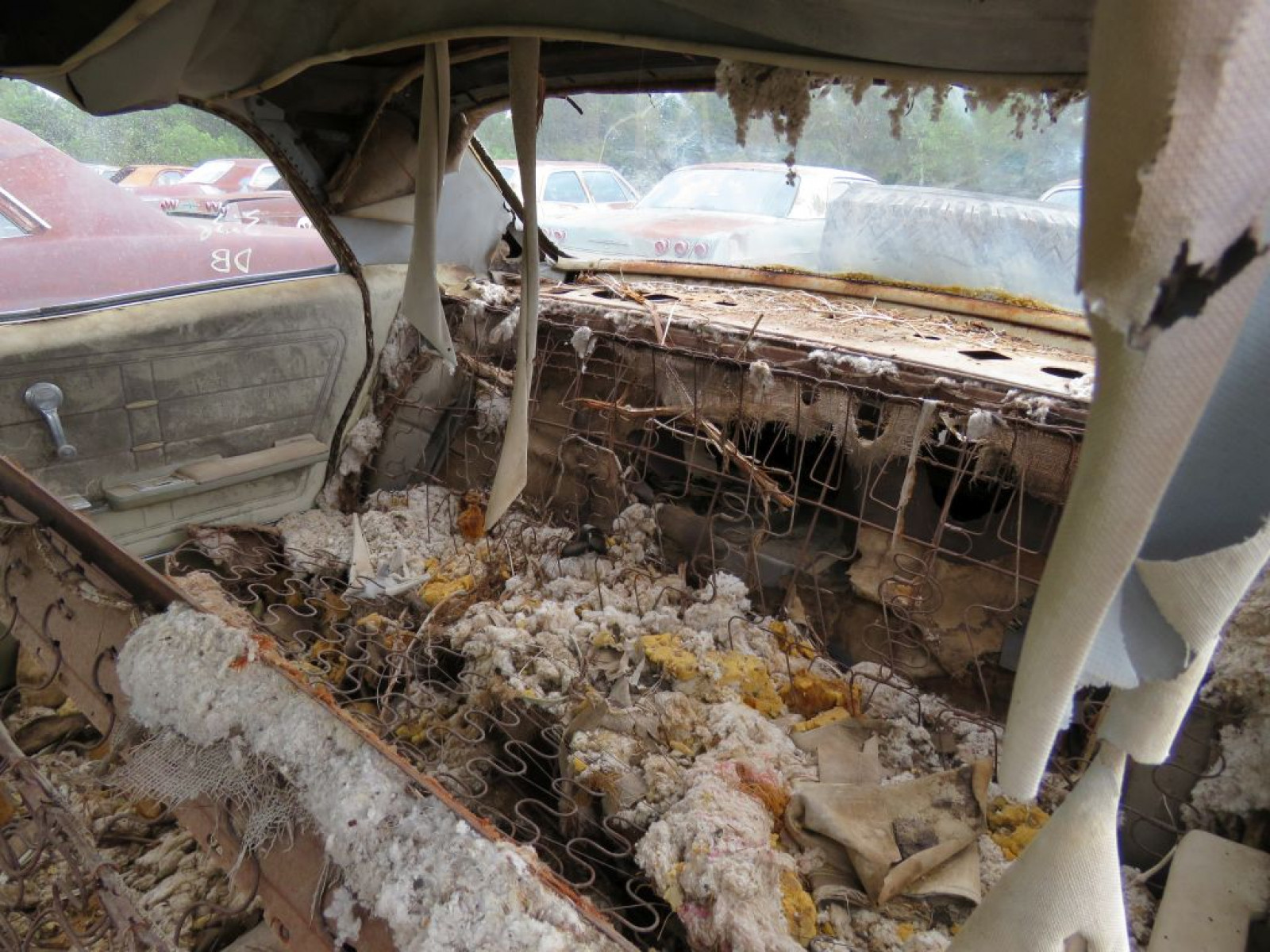1966 Chevrolet Impala 4dr Sedan - Image 10