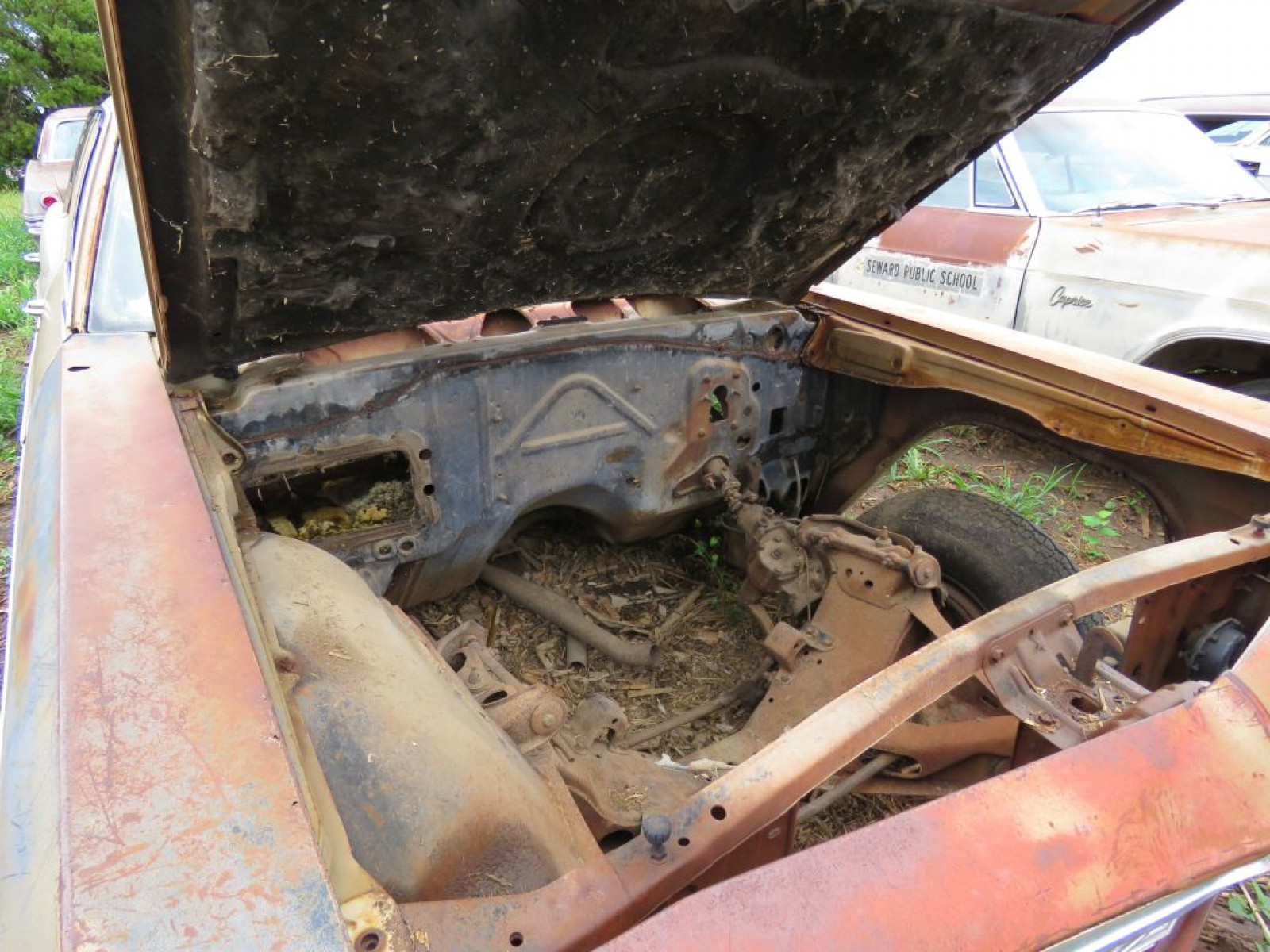 1966 Chevrolet Impala 4dr Sedan - Image 7