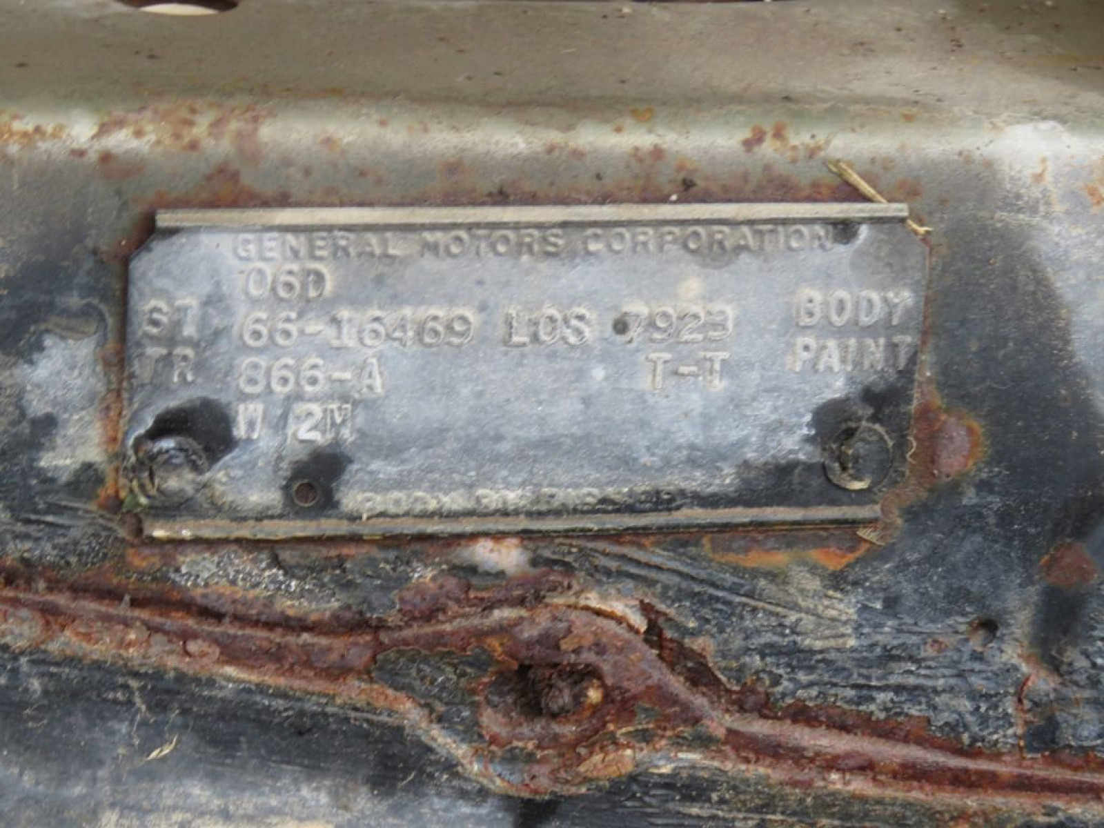 1966 Chevrolet Impala 4dr Sedan - Image 8