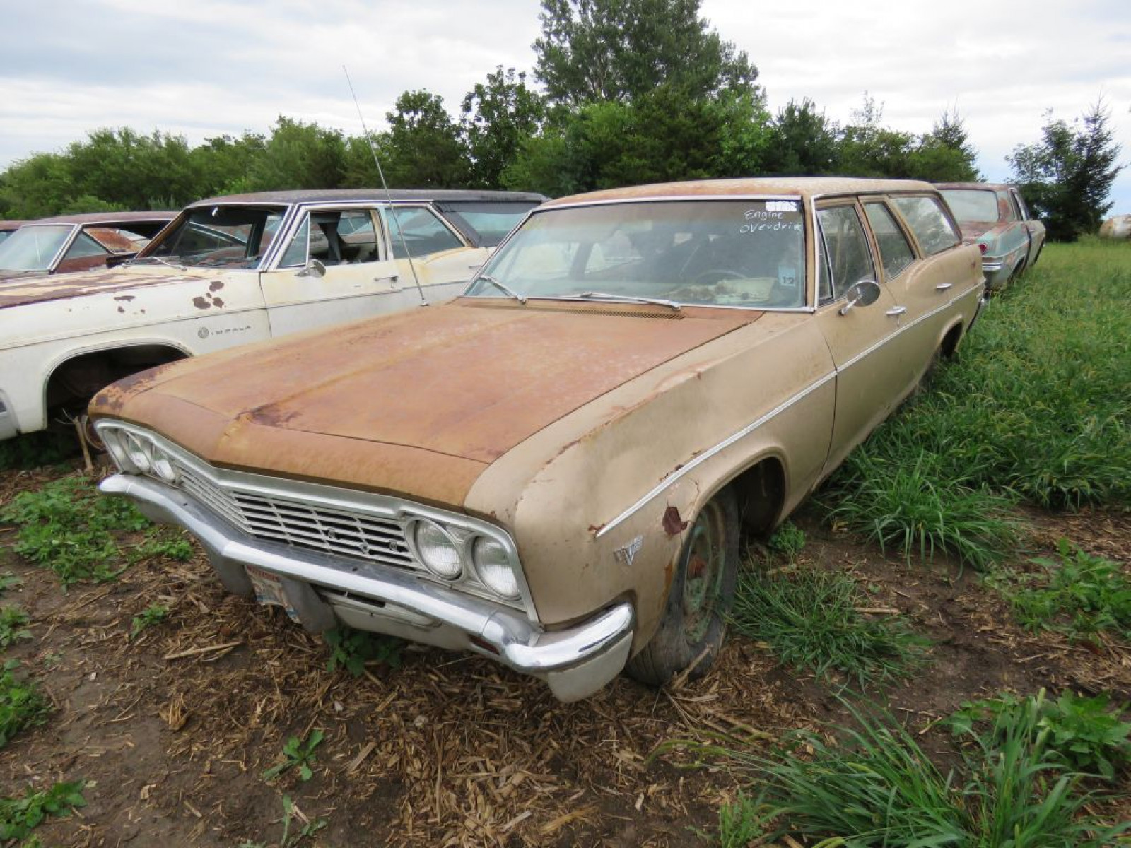 1966 Chevrolet Belair 4dr Wagon - Image 8