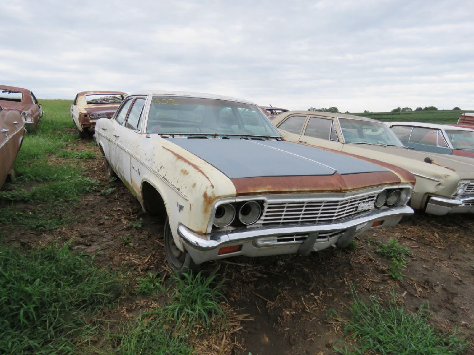 1966 Chevrolet Impala 4dr Sedan - Image 1