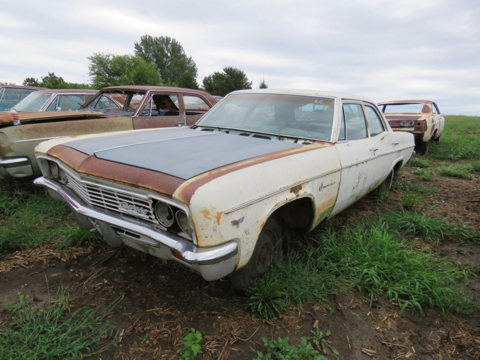 1966 Chevrolet Impala 4dr Sedan - Image 2