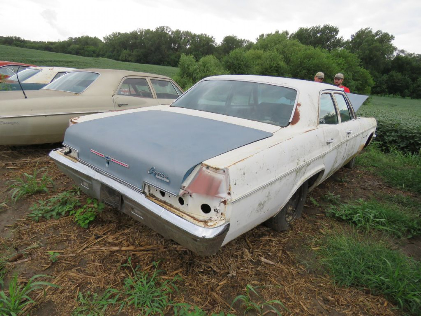 1966 Chevrolet Impala 4dr Sedan - Image 4