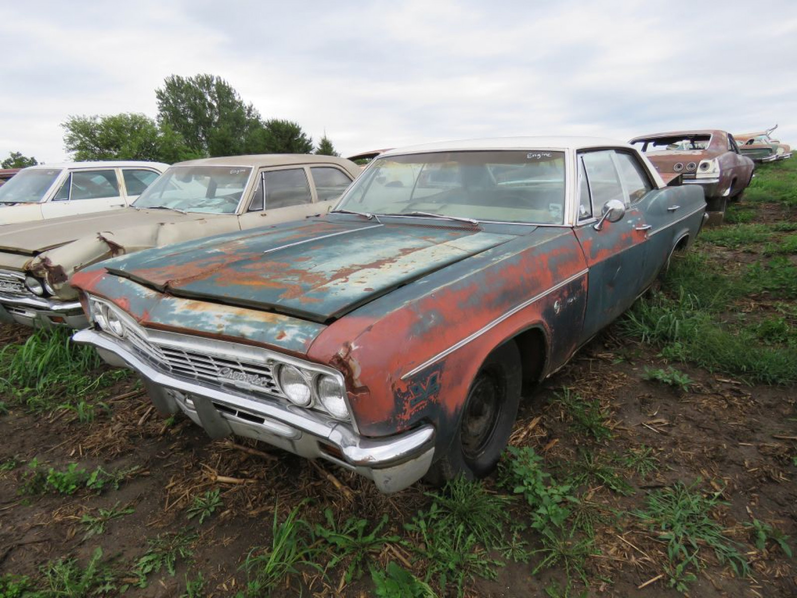 1966 Chevrolet Impala 4dr Sedan - Image 1