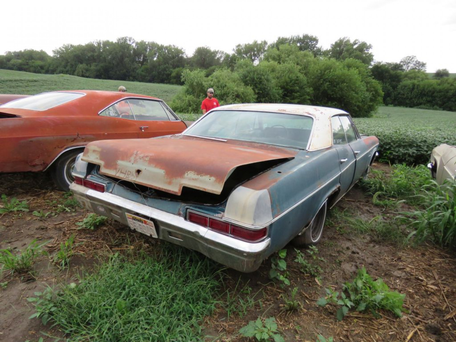 1966 Chevrolet Impala 4dr Sedan - Image 5