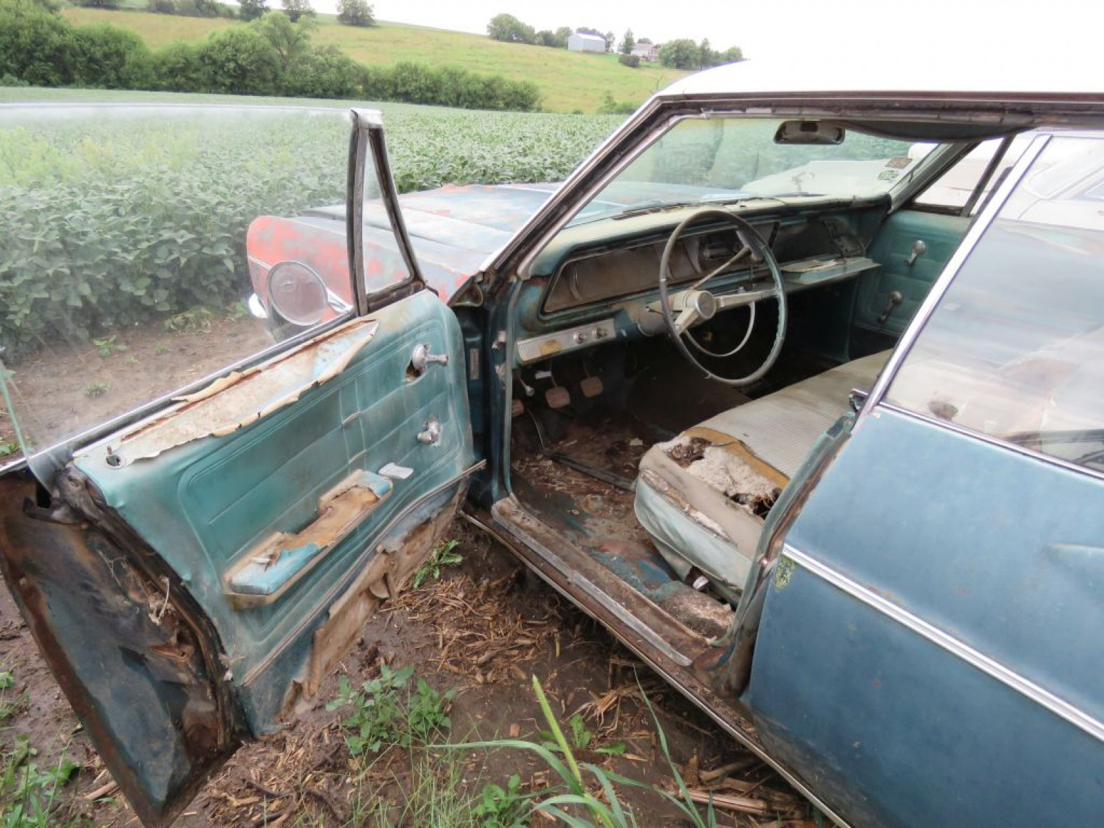 1966 Chevrolet Impala 4dr Sedan - Image 7