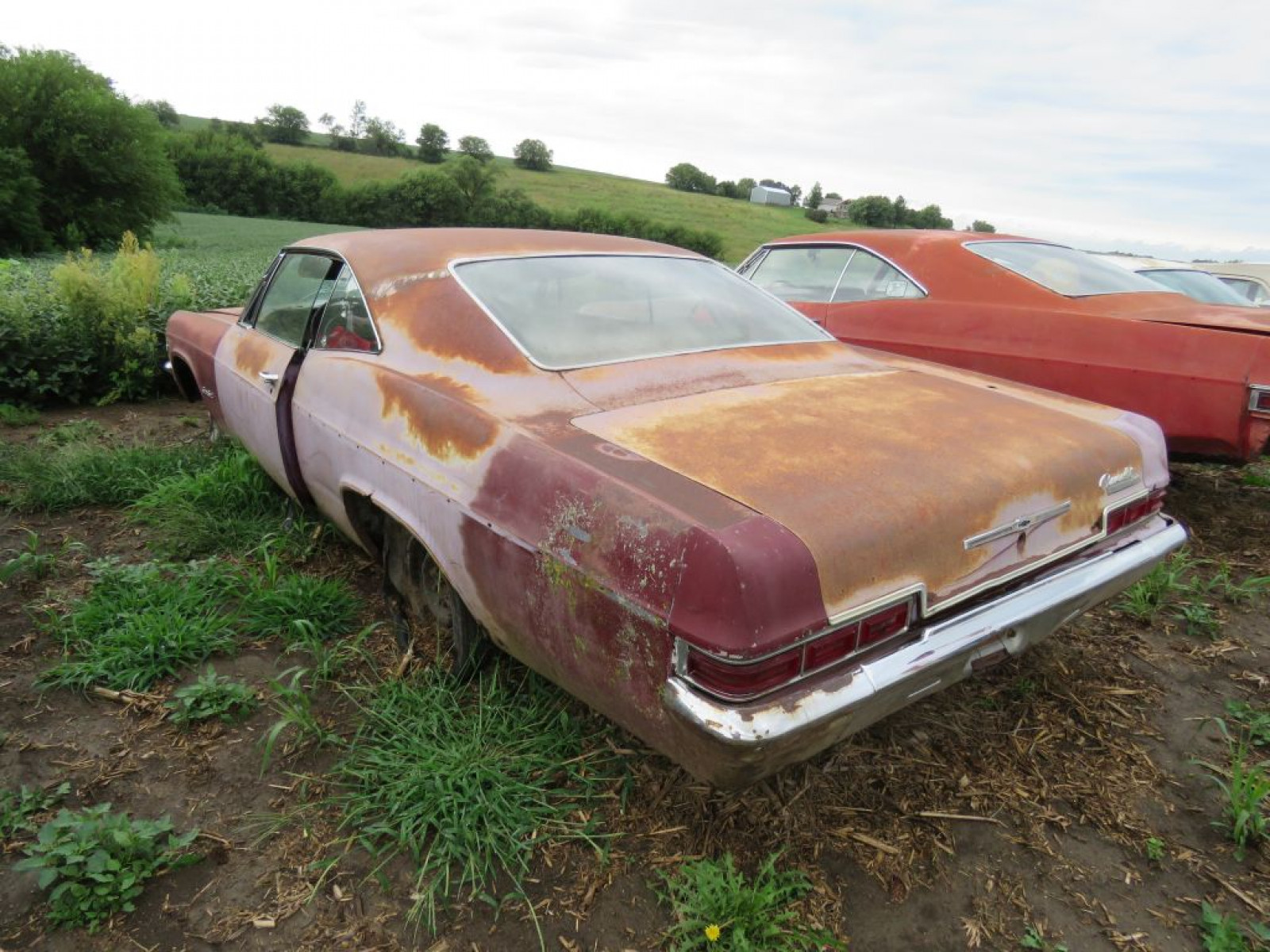 1966 Chevrolet Impala SS 2dr HT - Image 3