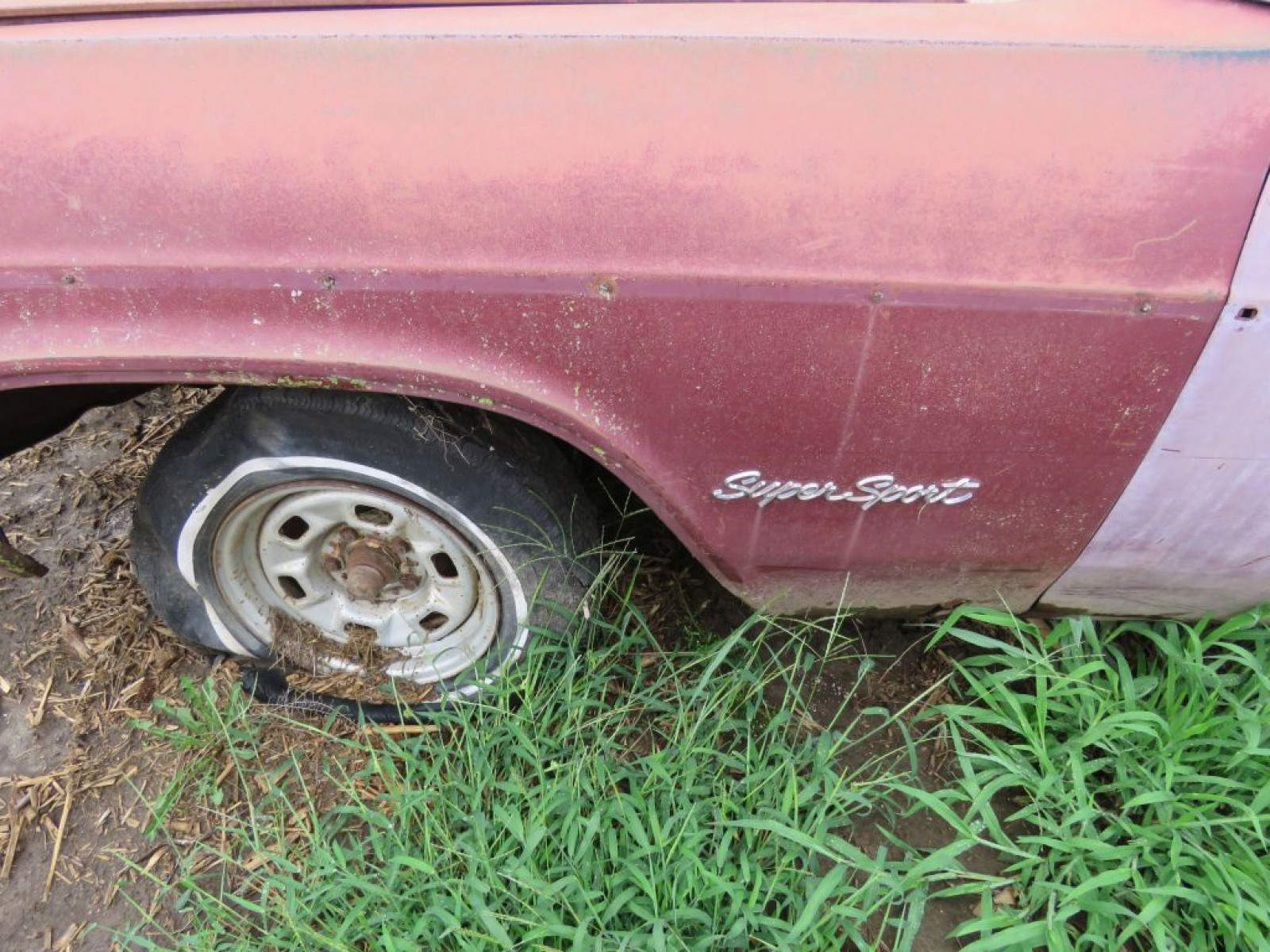 1966 Chevrolet Impala SS 2dr HT - Image 5