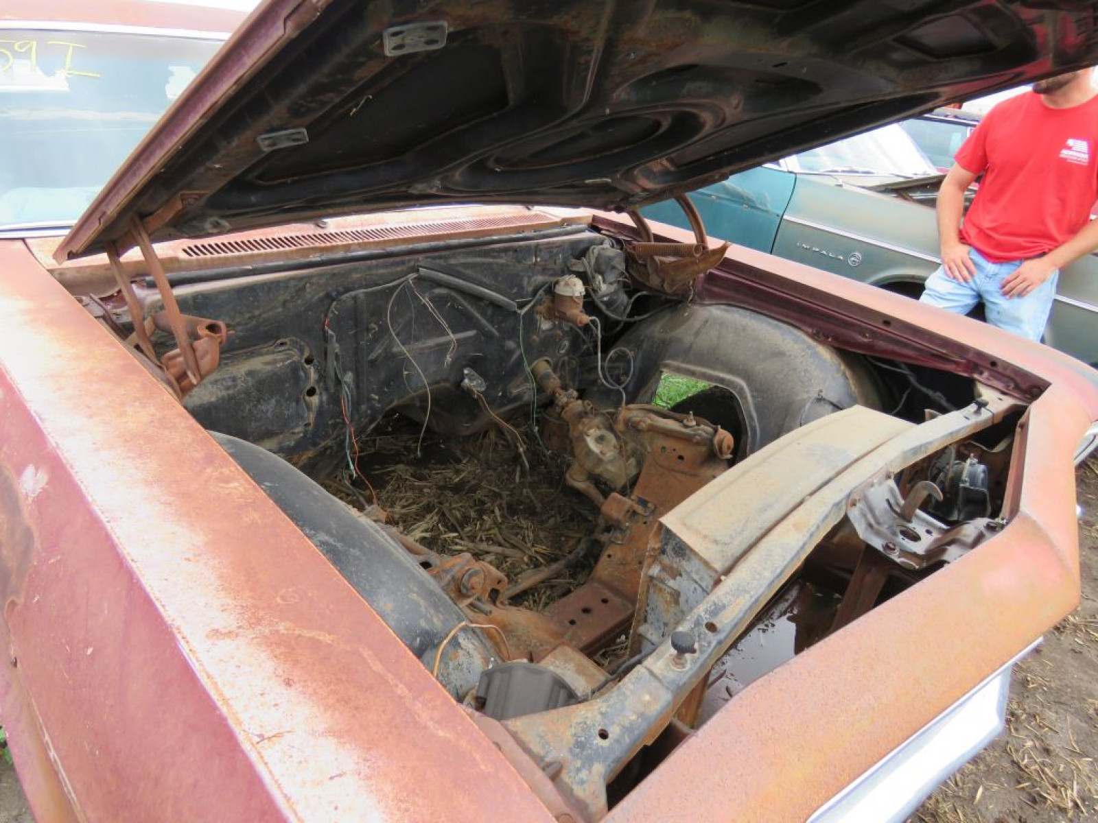 1966 Chevrolet Impala SS 2dr HT - Image 9