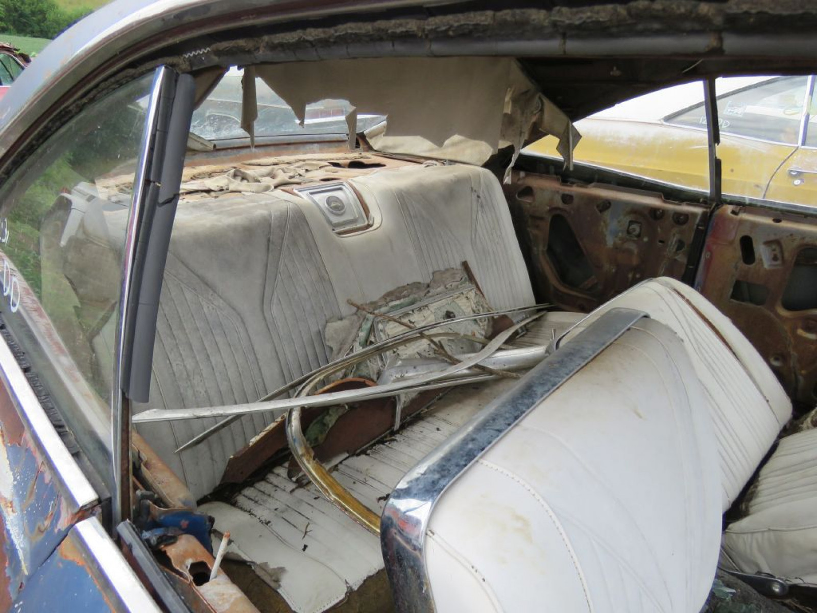 1965 Chevrolet Impala 2dr HT - Image 9