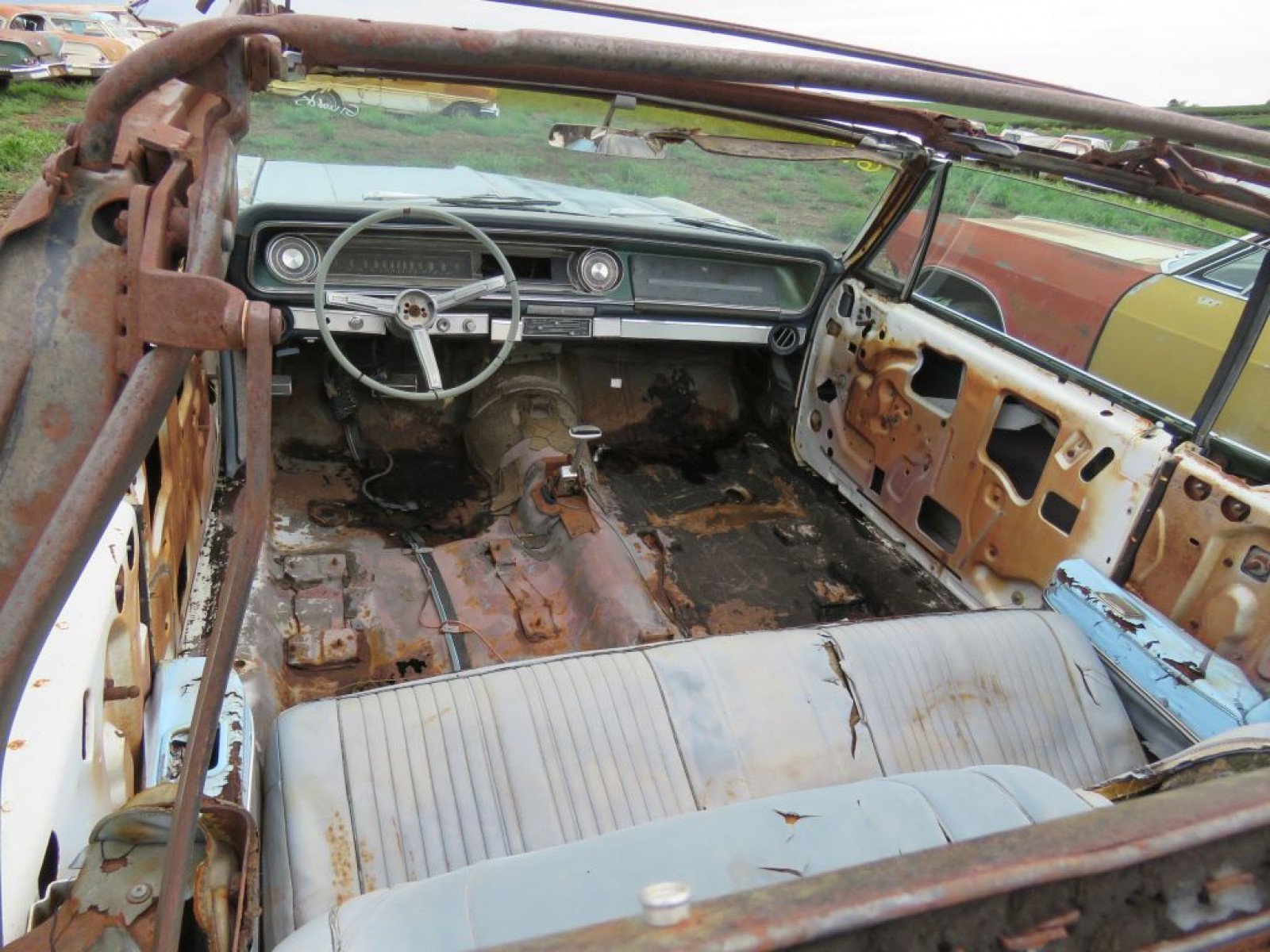 1965 Chevrolet Impala SS 2dr HT - Image 9