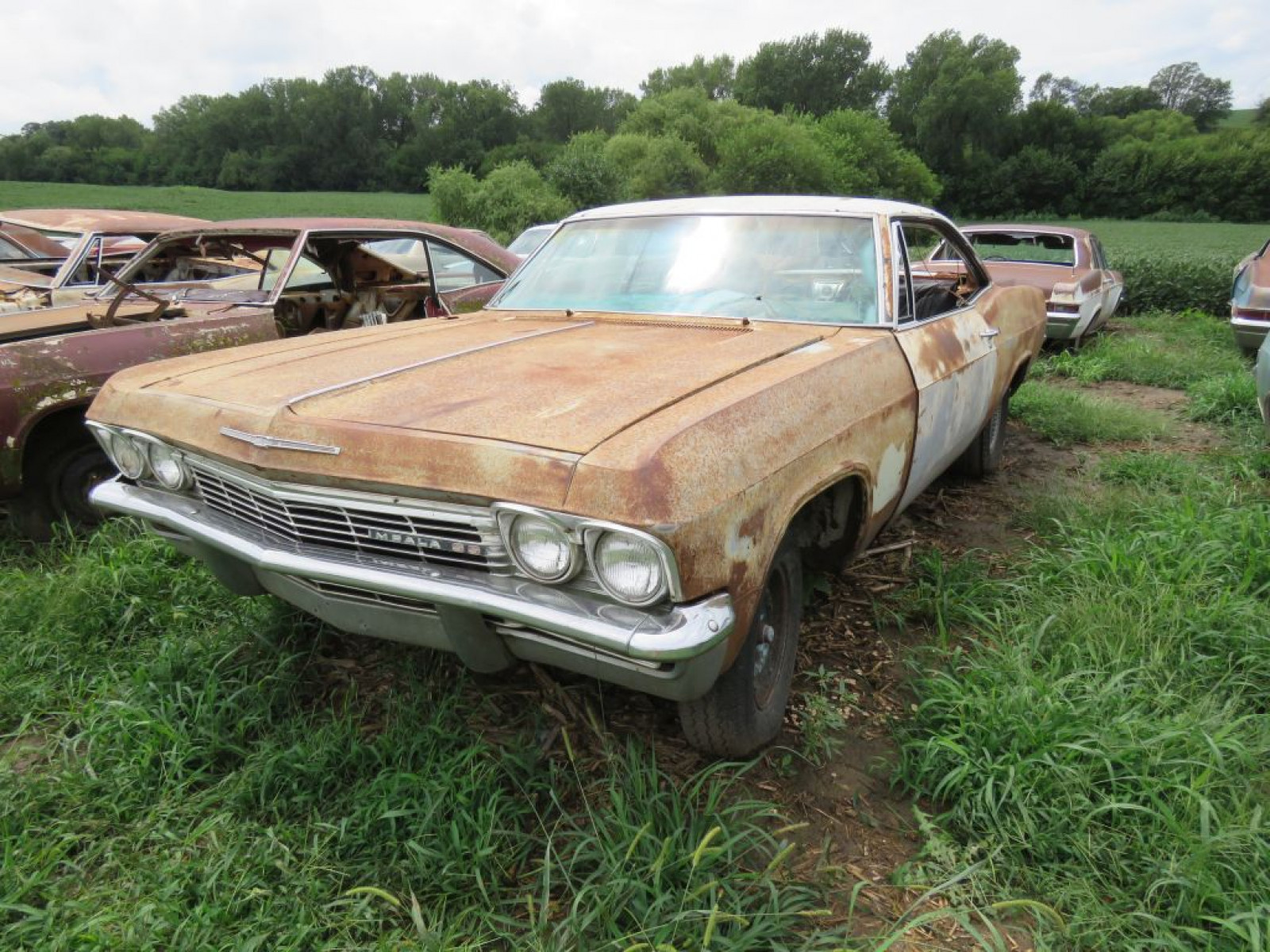 1965 Chevrolet Impala SS 2dr HT - Image 1