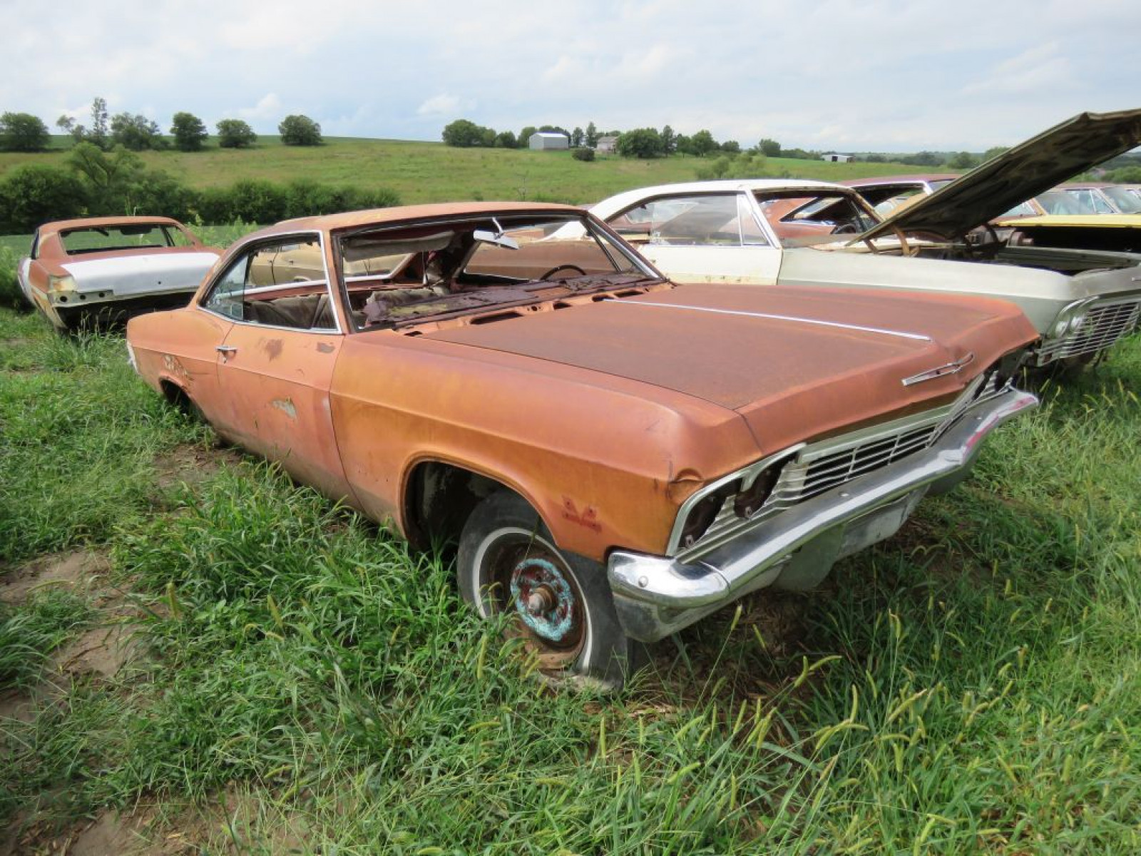 1965 Chevrolet Impala SS 2dr HT - Image 1