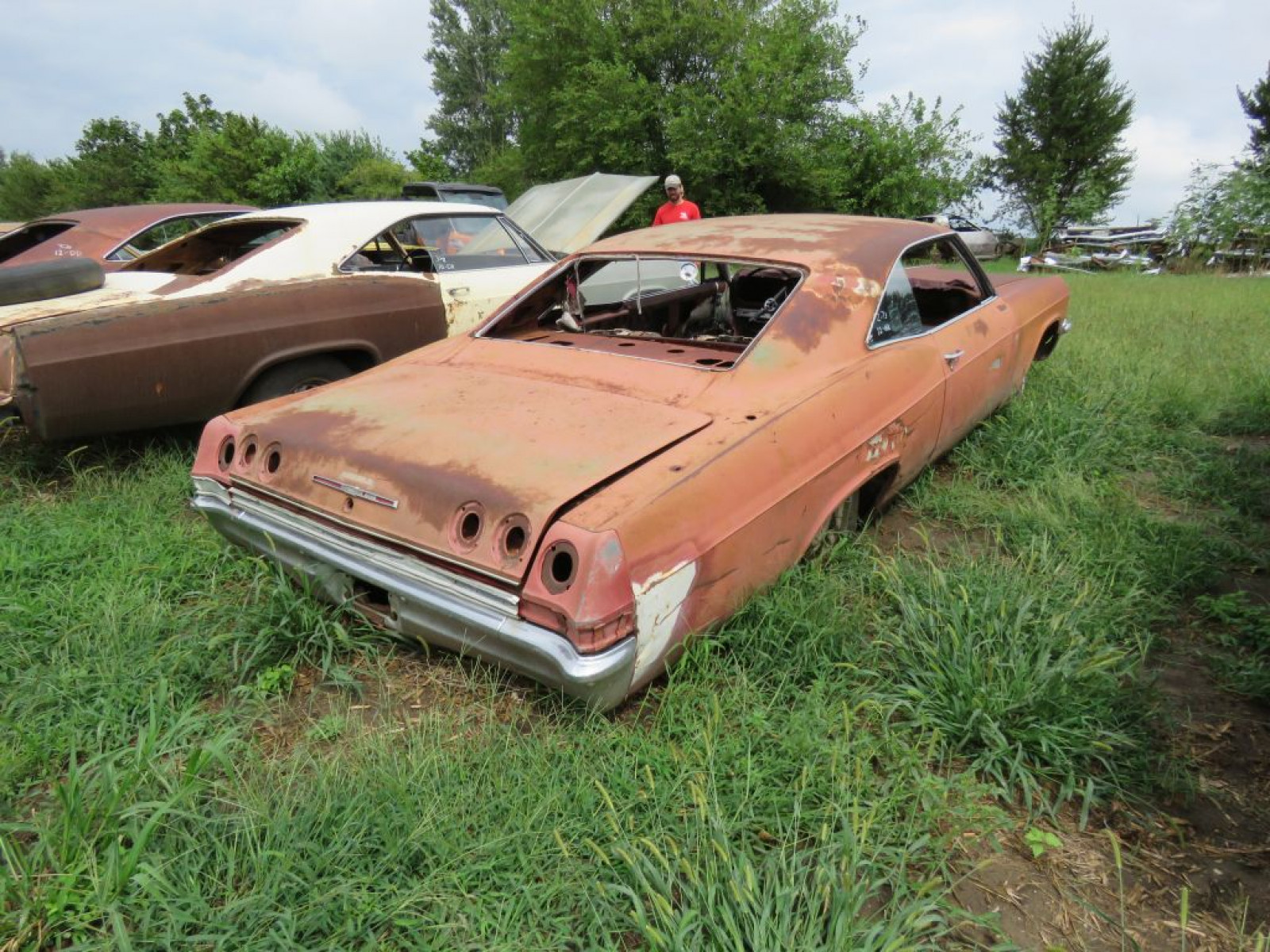 1965 Chevrolet Impala SS 2dr HT - Image 2