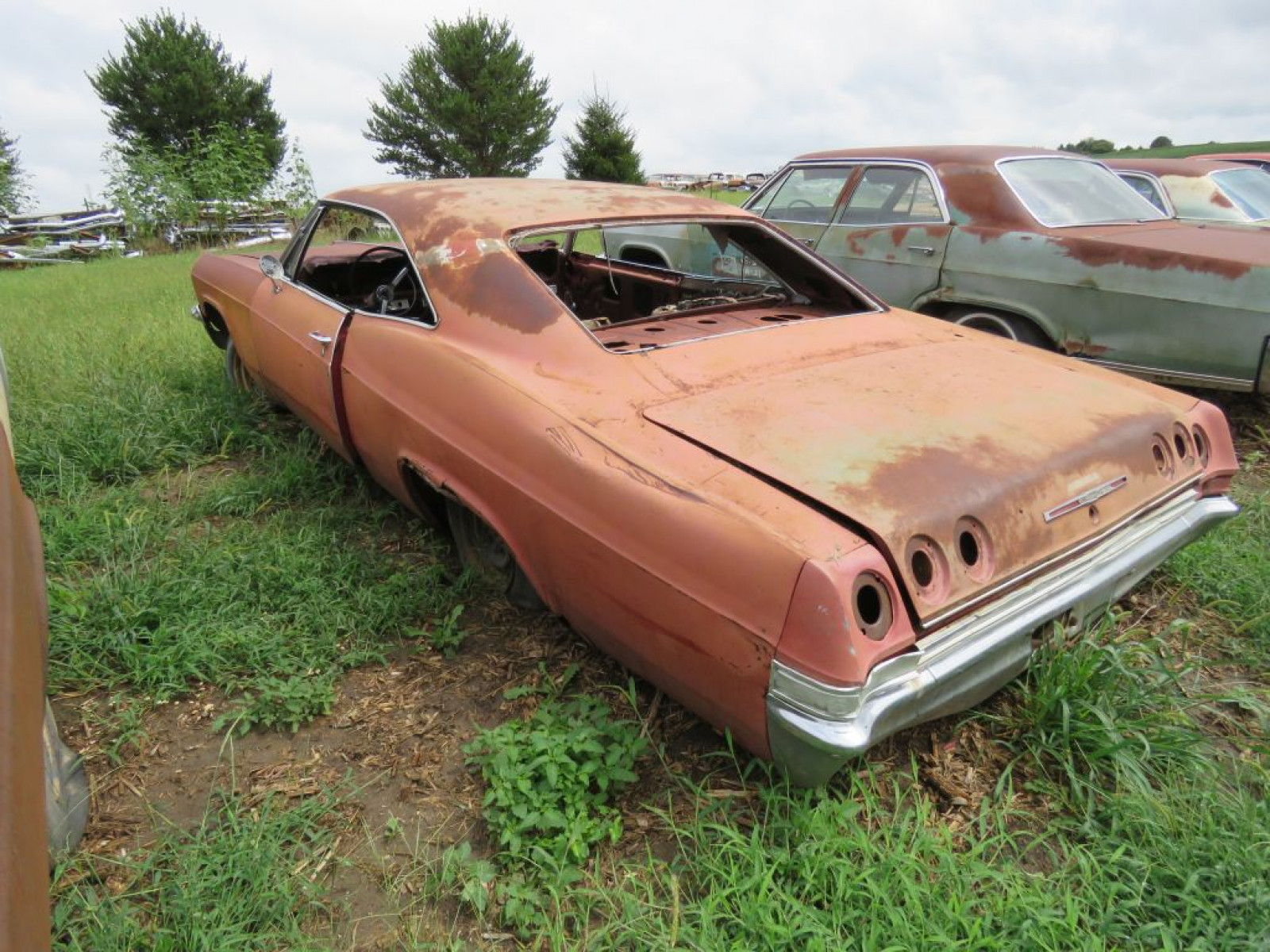 1965 Chevrolet Impala SS 2dr HT - Image 3