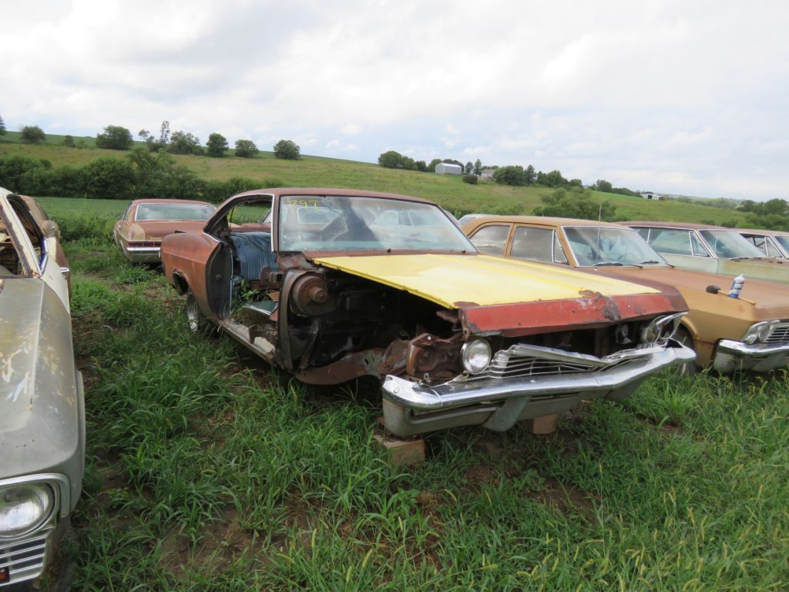 1965 Chevrolet Impala For Parts - Image 1
