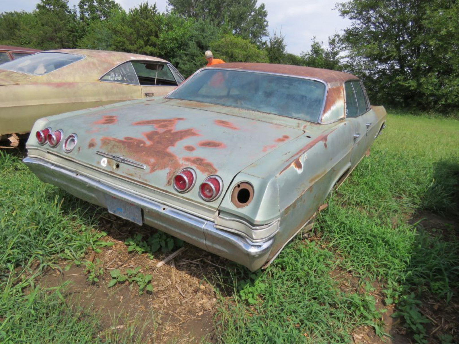 1965 Chevrolet Impala 4dr Sedan - Image 5