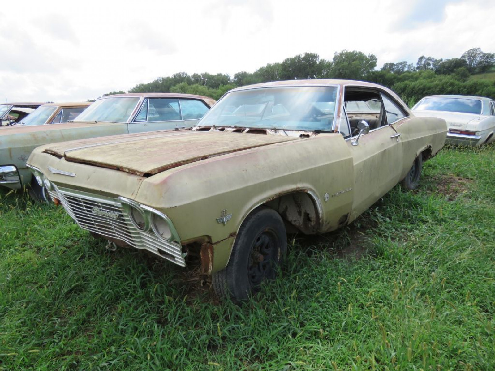 1965 Chevrolet Impala 2dr HT - Image 3
