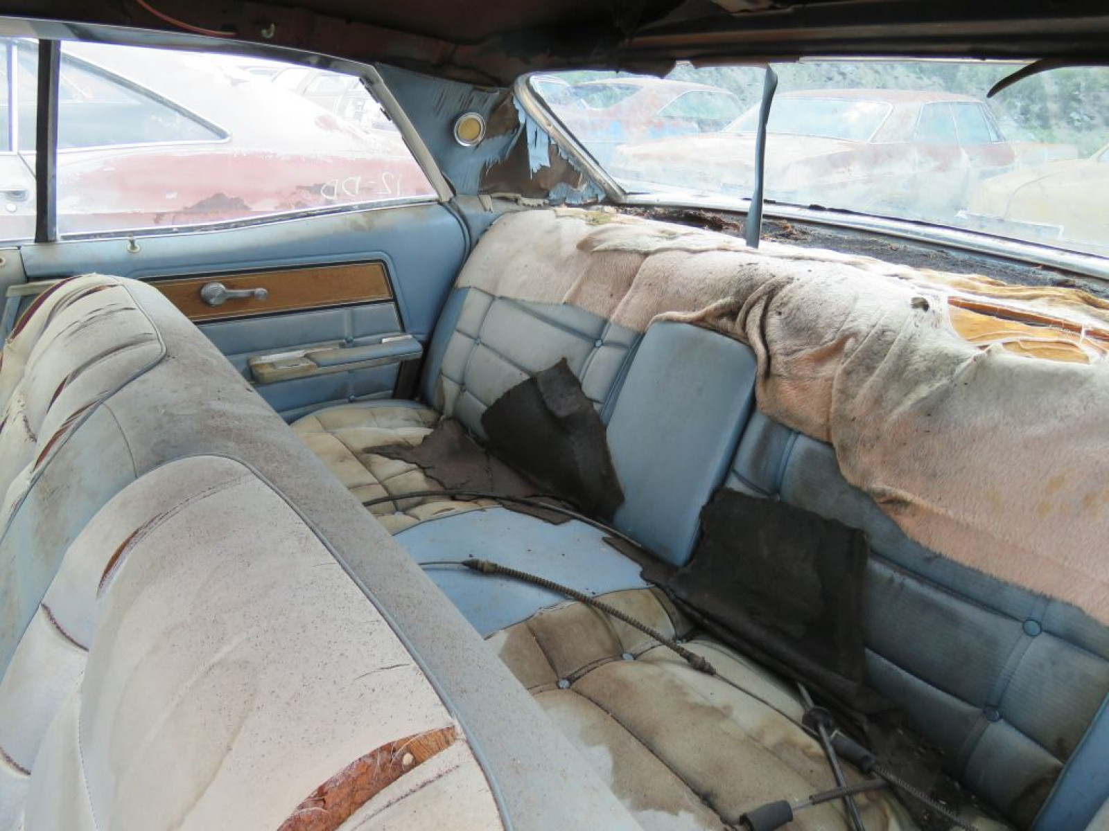 1965 Chevrolet Caprice 4dr HT - Image 13