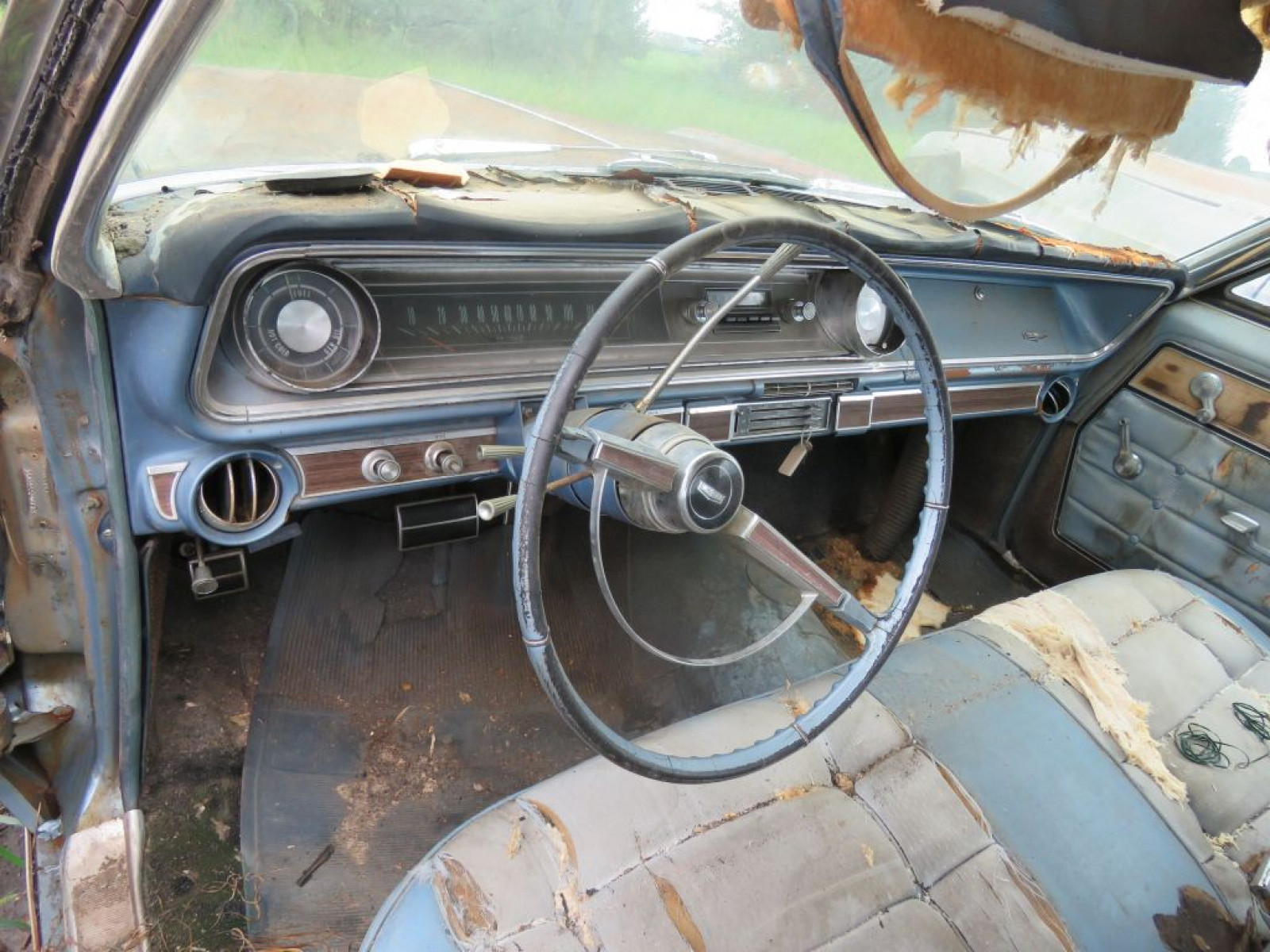 1965 Chevrolet Caprice 4dr HT - Image 9