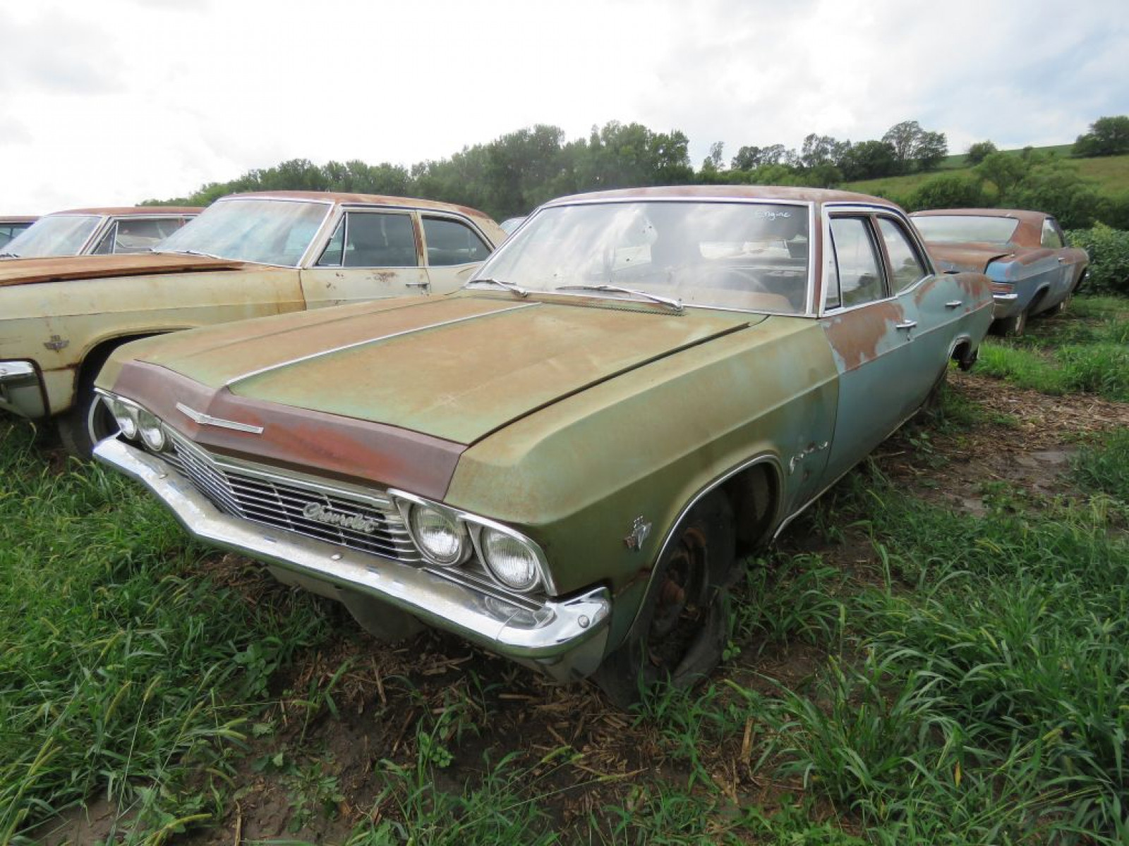 1965 Chevrolet Impala 4dr Sedan - Image 8