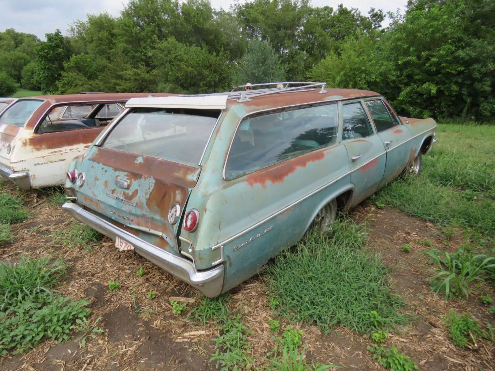 1965 Chevrolet Belair 4dr Wagon - Image 3