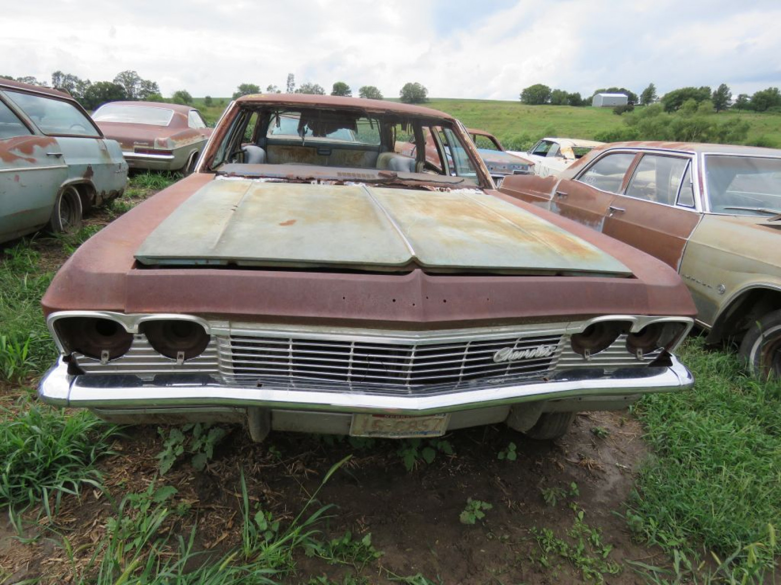1965 Chevrolet Belair 4dr Wagon - Image 2
