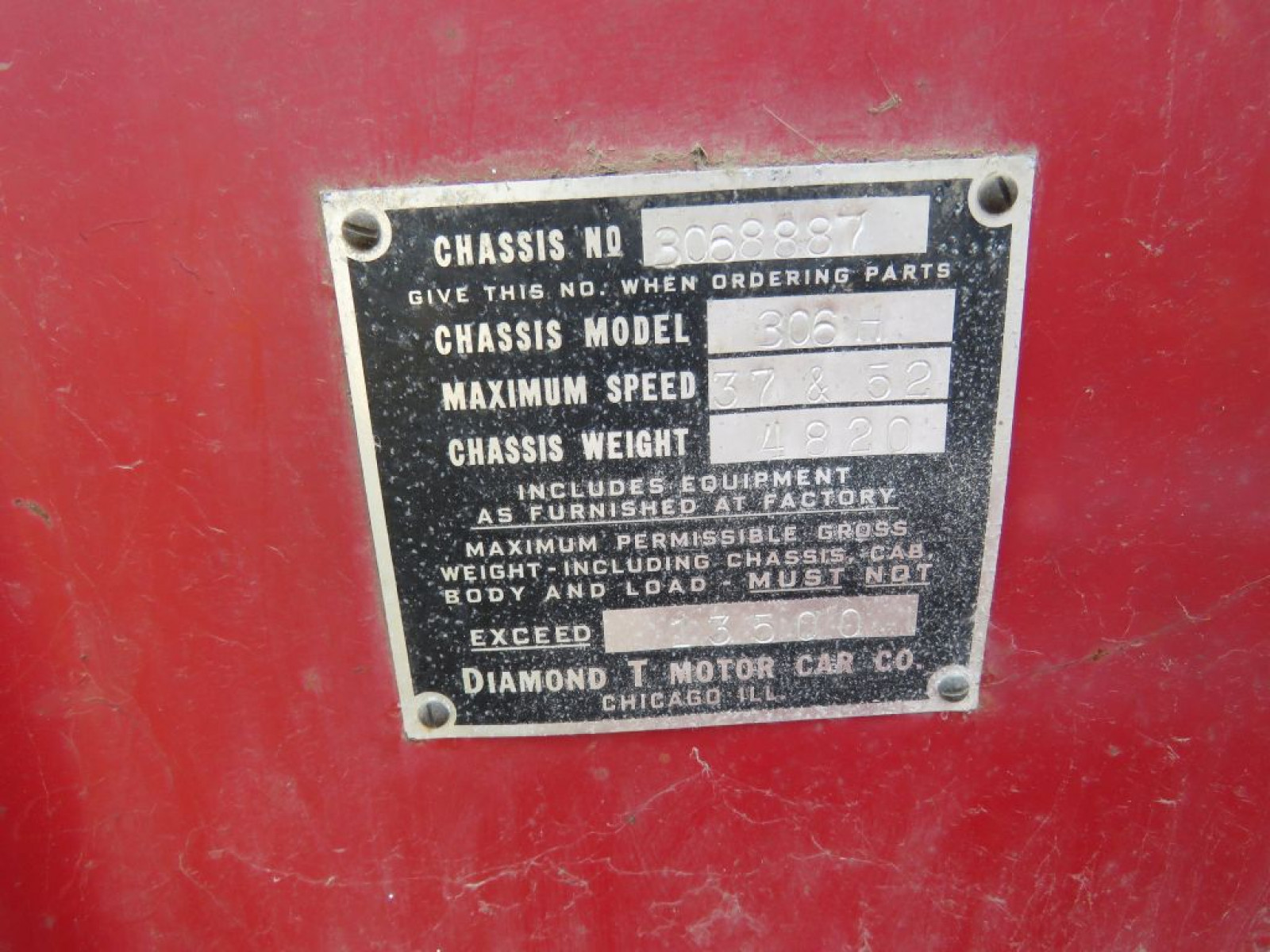 1948 Diamond T 306H Grain Truck - Image 12