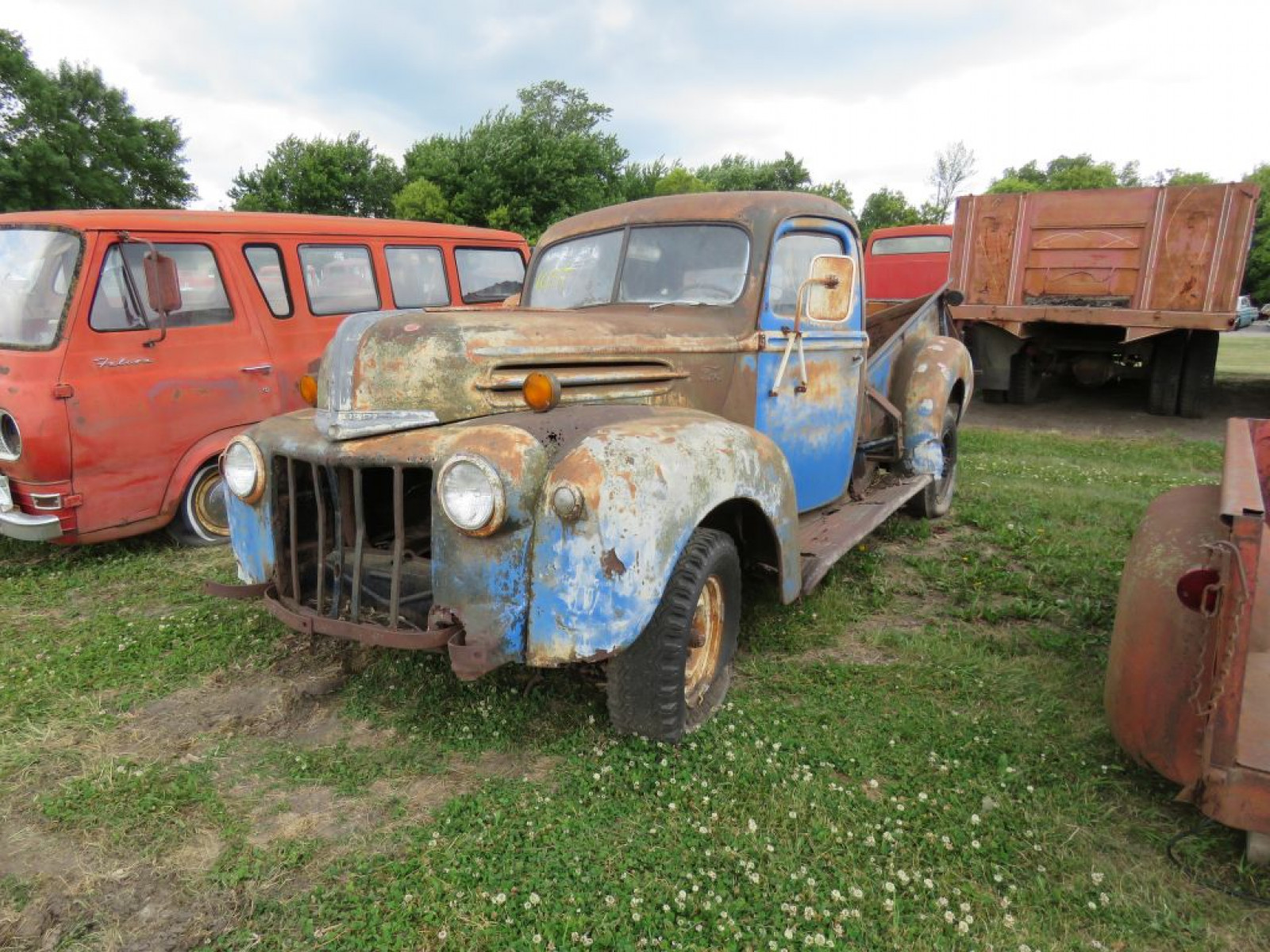 1946-7 Ford Pickup for Project and Parts - Image 3