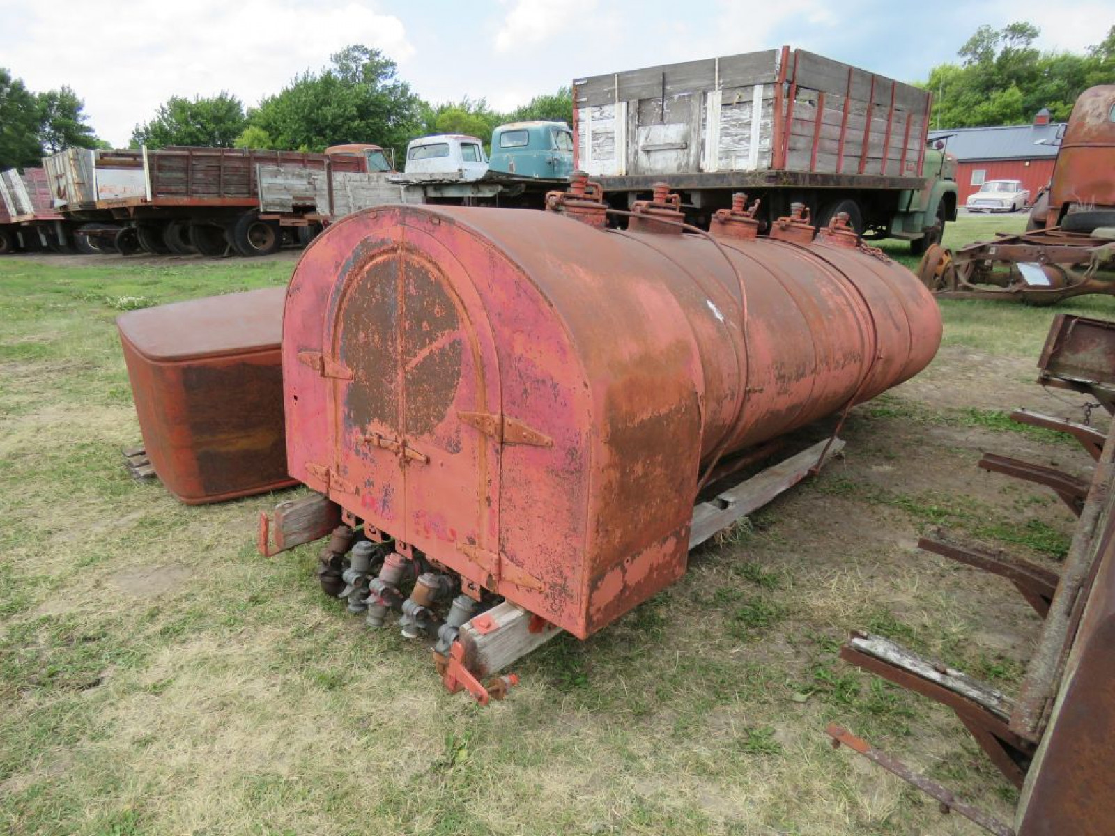 Antique 5 Valve Truck Fuel Tank - Image 3