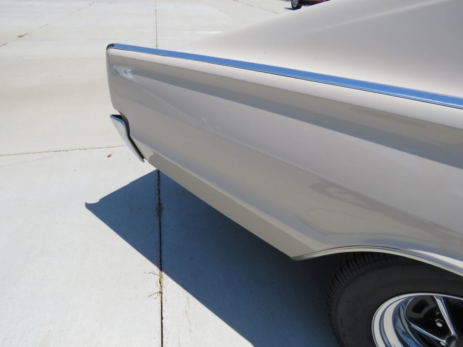 1966 Dodge HEMI Charger - Image 11
