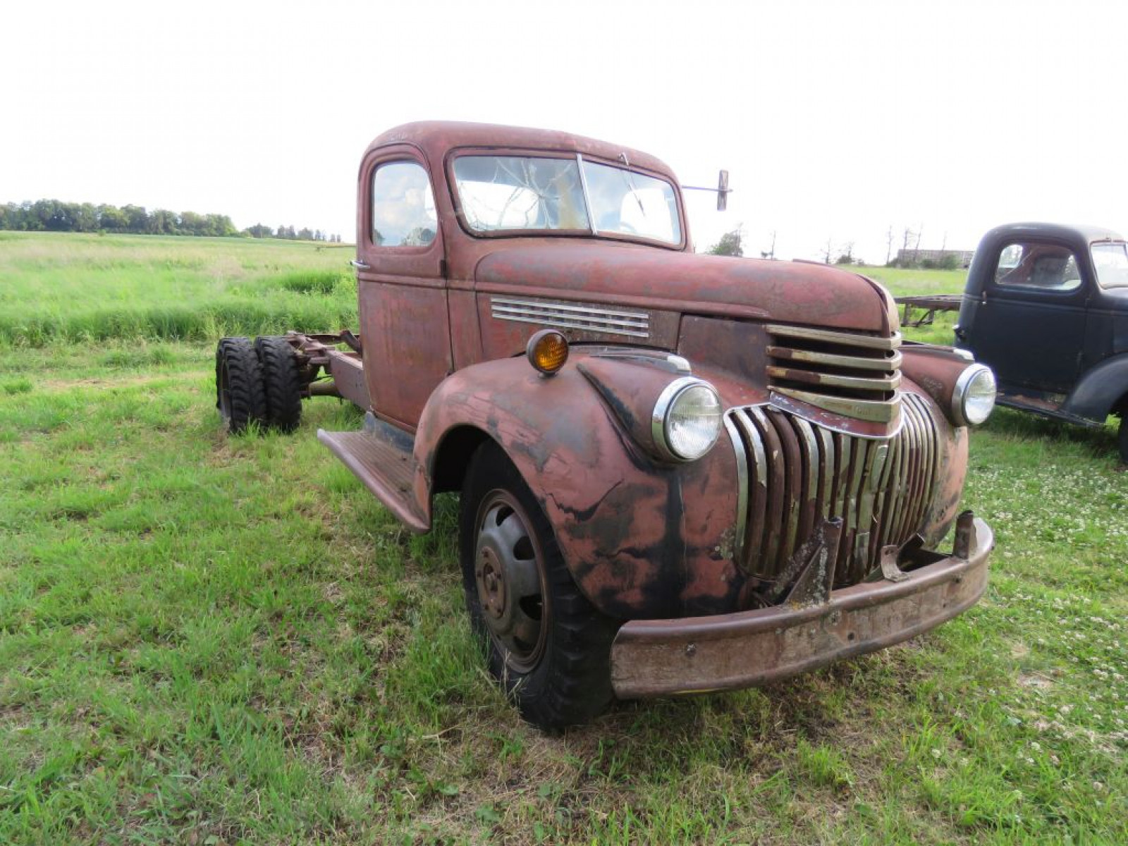 1946 Chevrolet Truck - Image 3