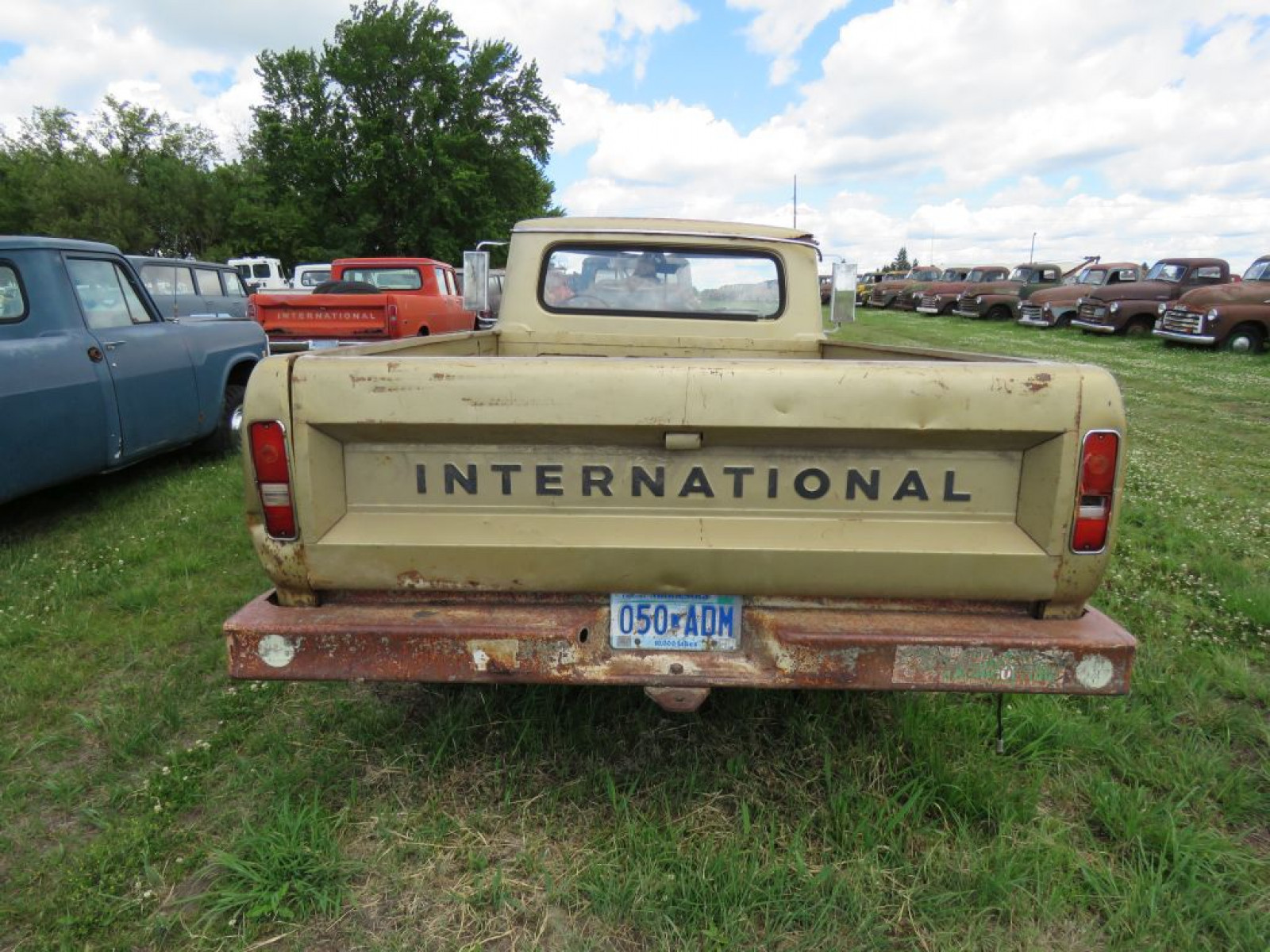 1969 International 1100 Series Pickup - Image 5