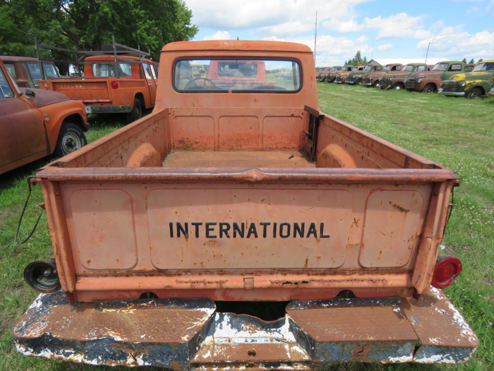 1963 International C1100 Stepside Pickup - Image 5