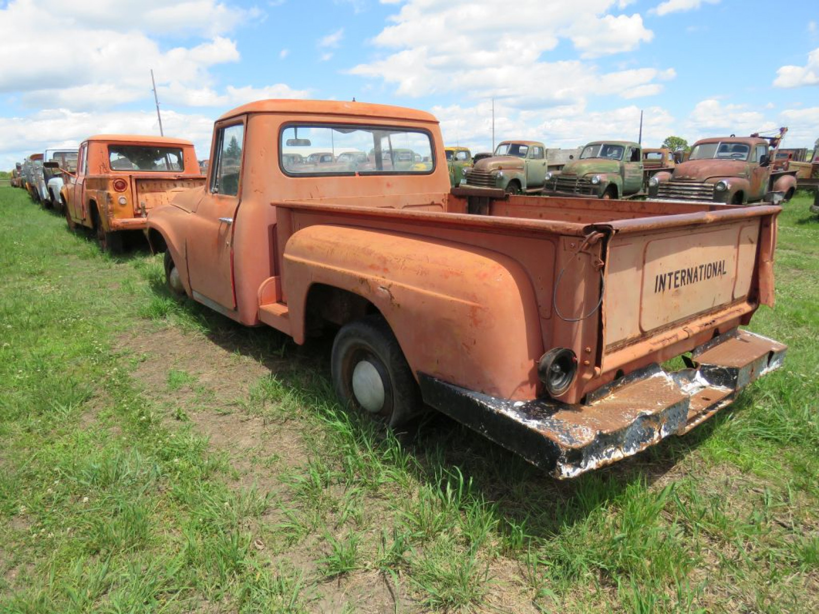 1963 International C1100 Stepside Pickup - Image 6