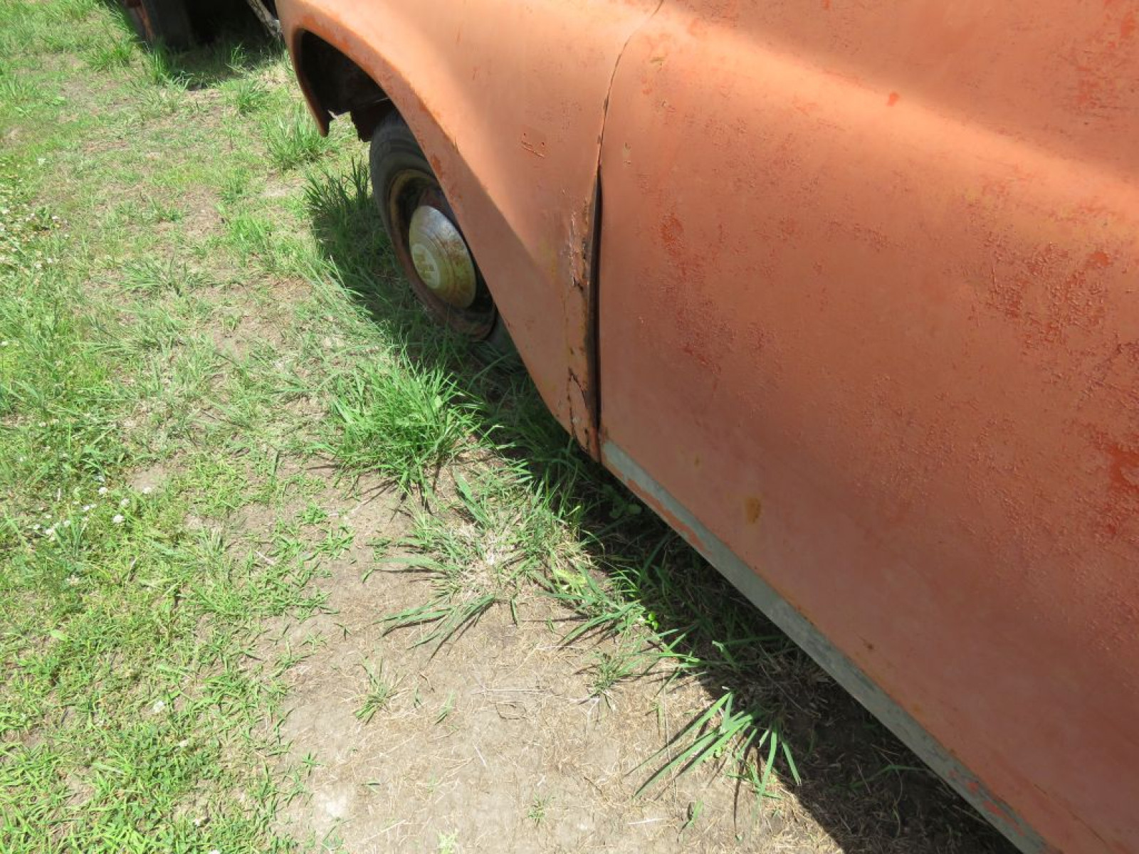 1963 International C1100 Stepside Pickup - Image 7