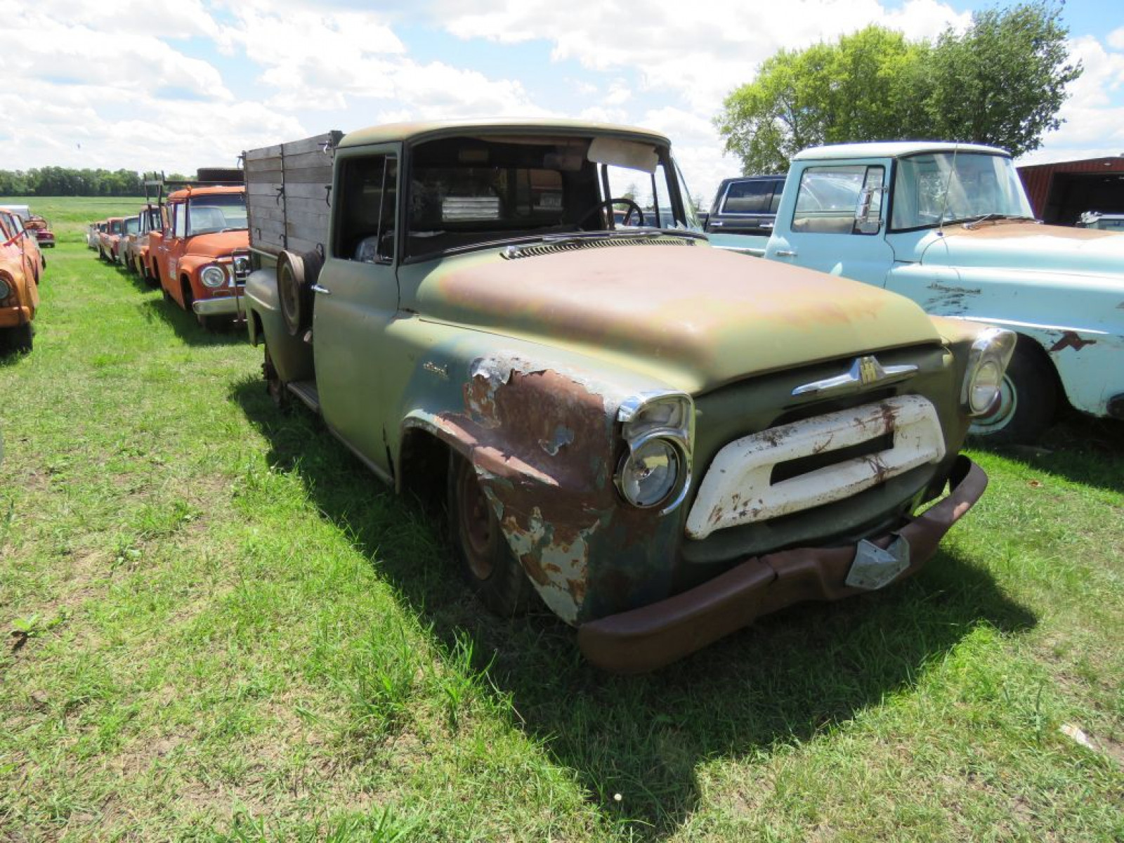 1958 International A120 Pickup - Image 3