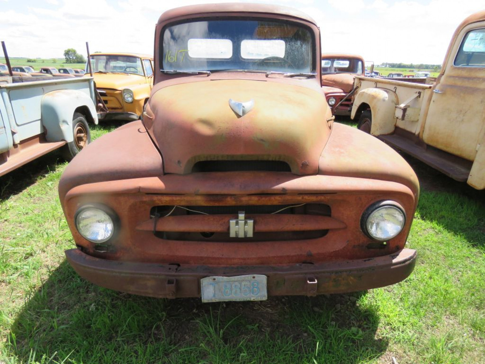 1953 R120 International Pickup - Image 2