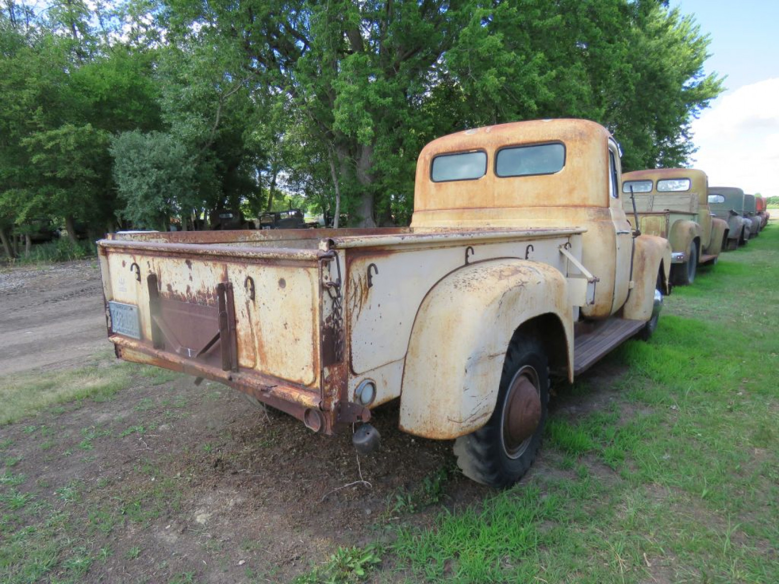 1953 R120 International Pickup - Image 6